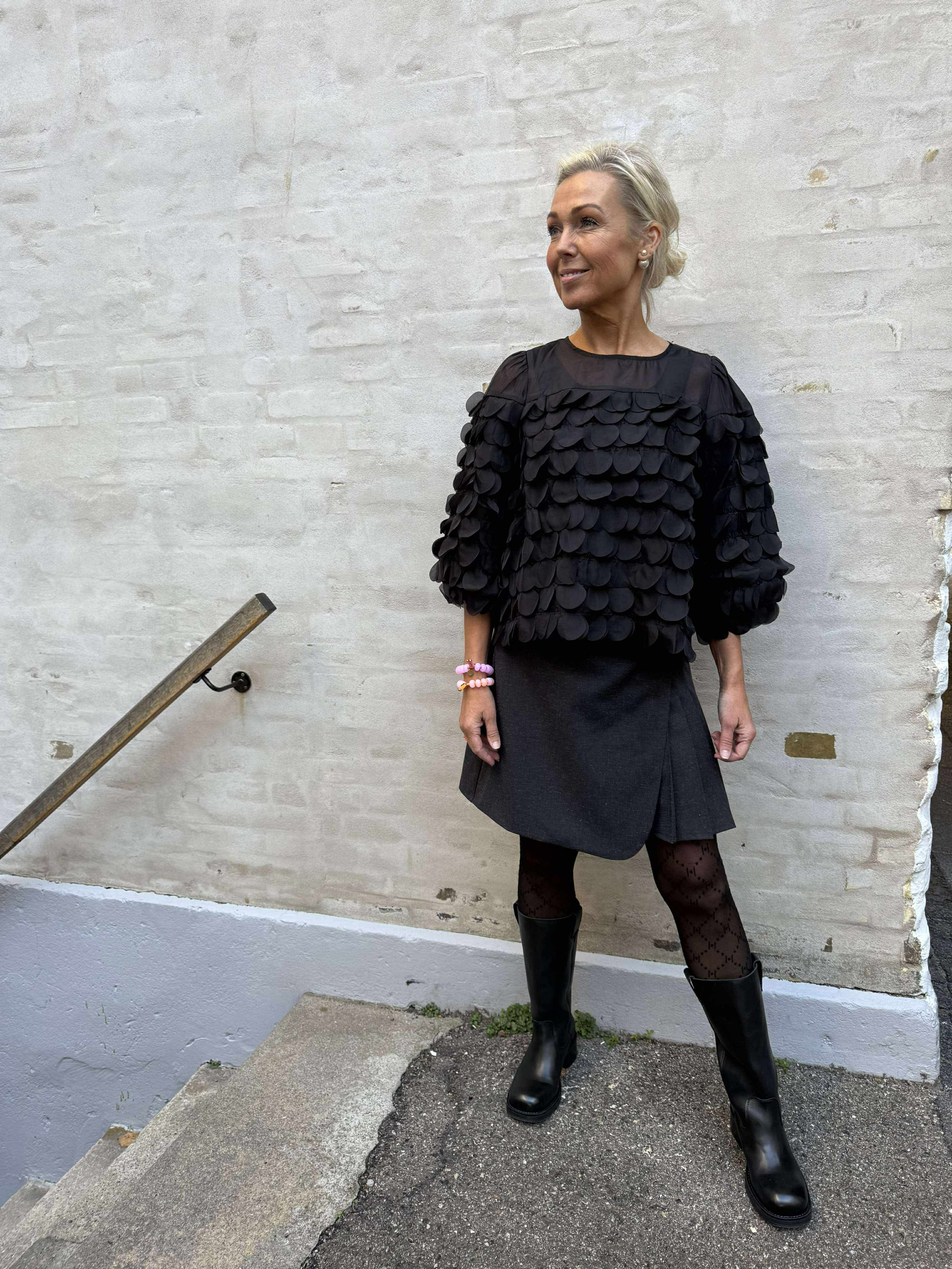 CatheGO Blouse - Black