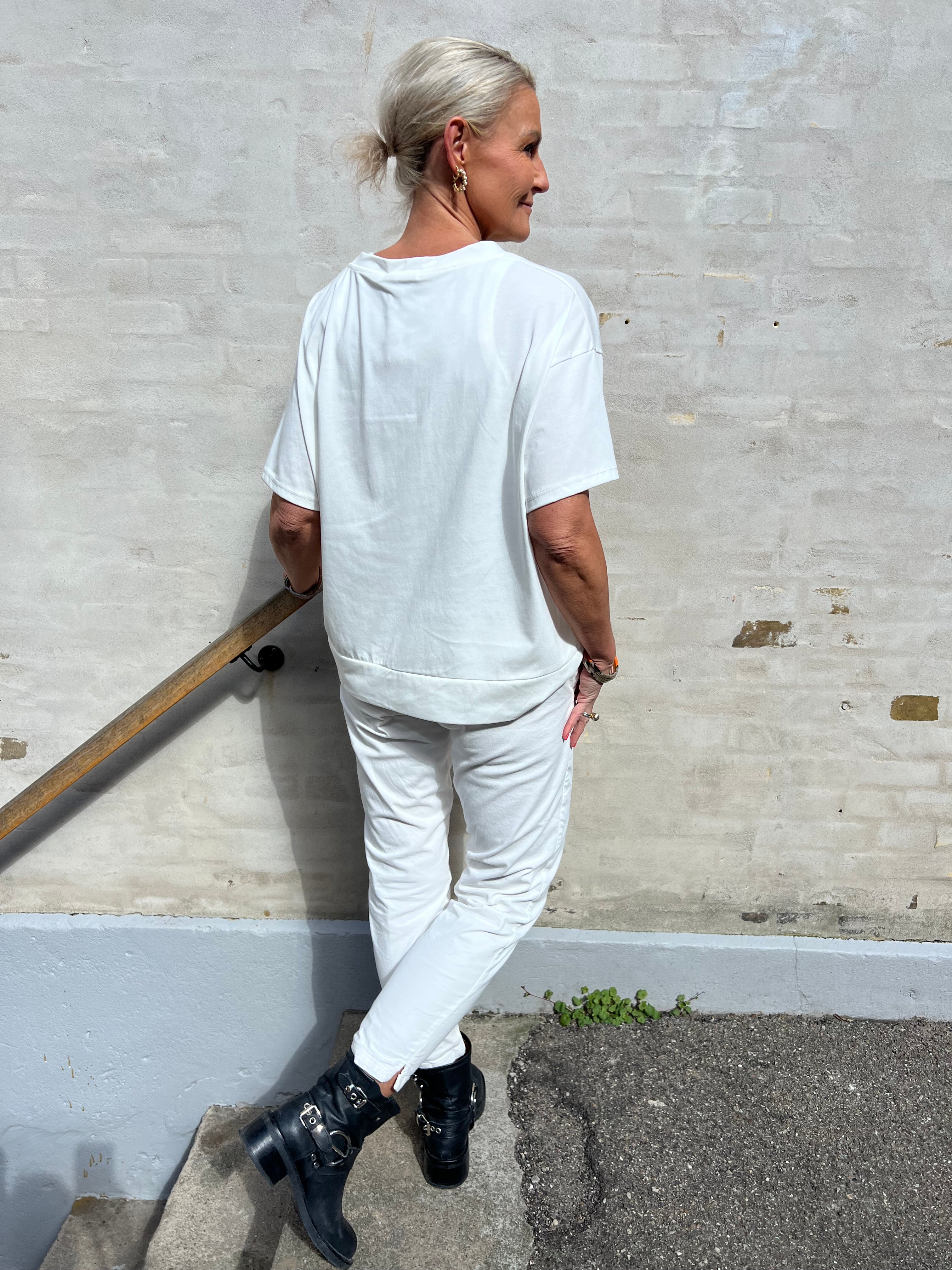 Cherie sweat tee