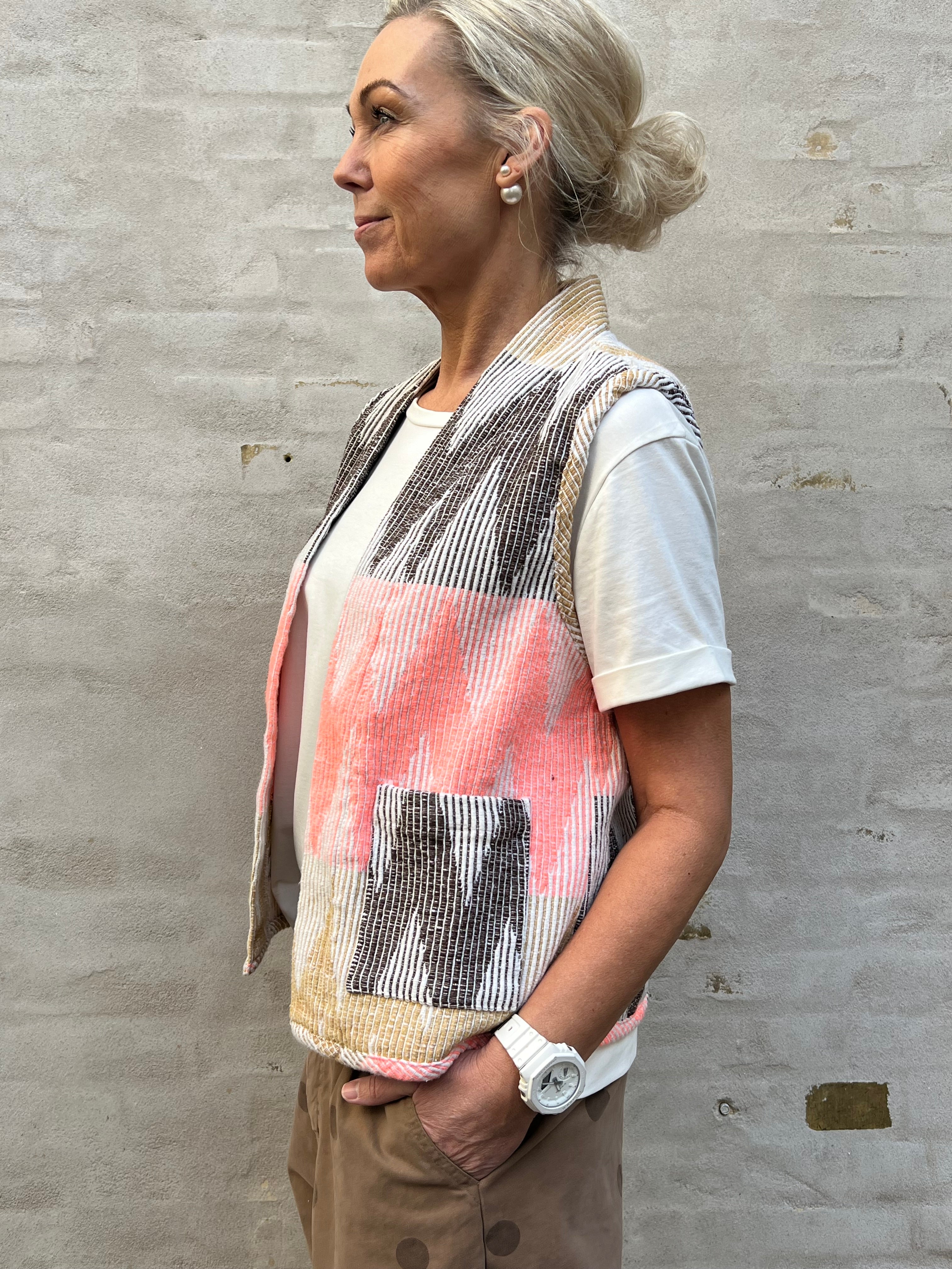 JolinyGO Vest - Multi Jaquard