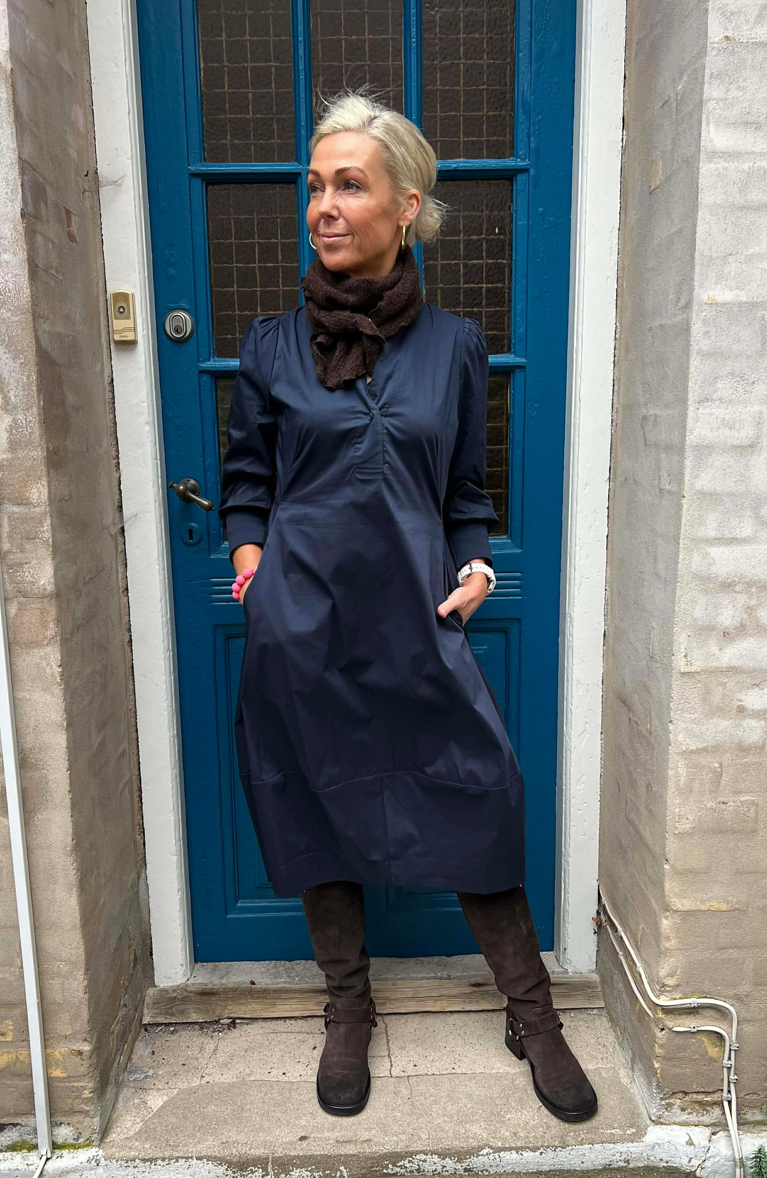 Antoinett 3/4 sleeve dress - Blue Iris