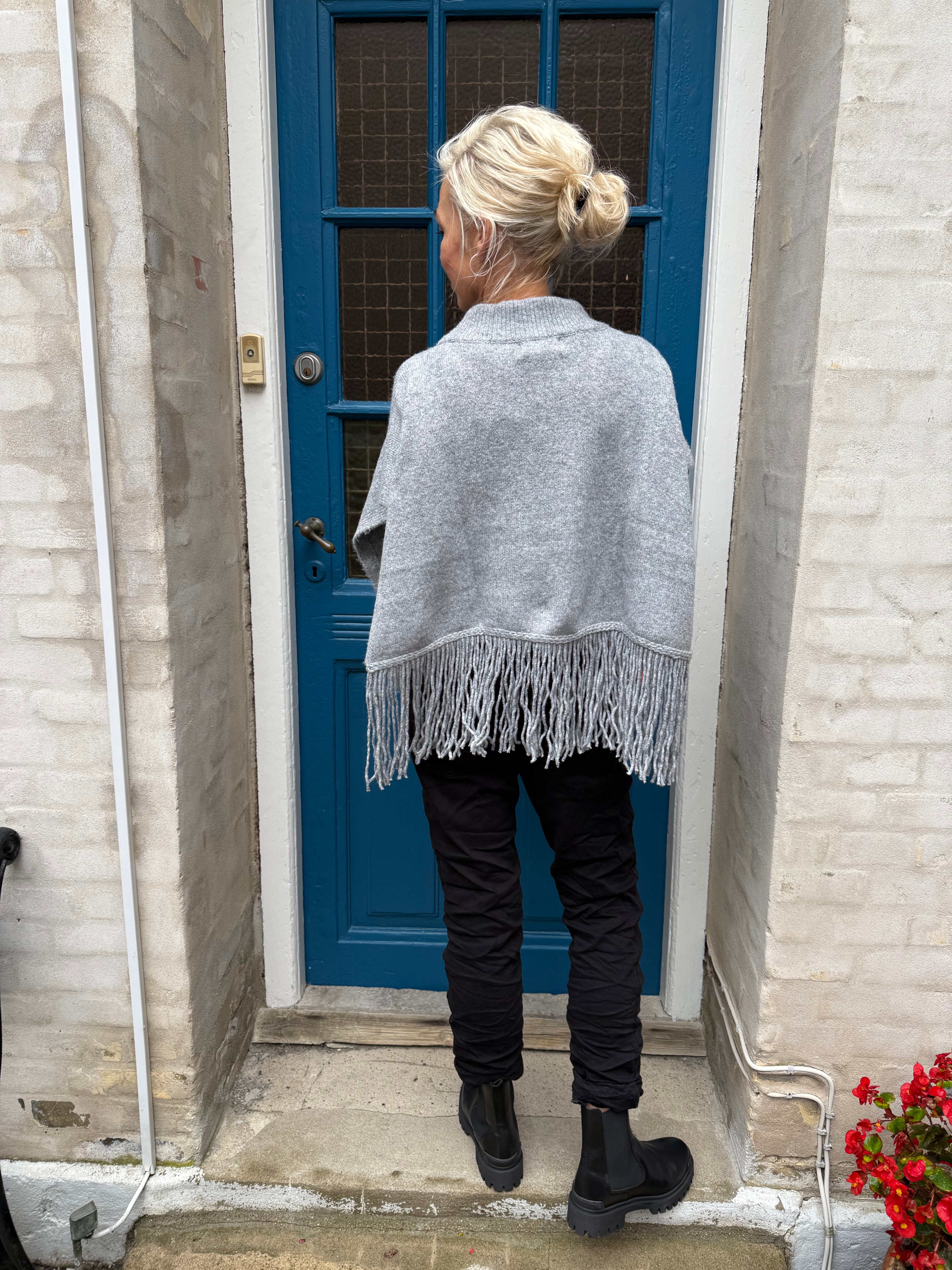 JULLE PONCHO - Light Grey Melange