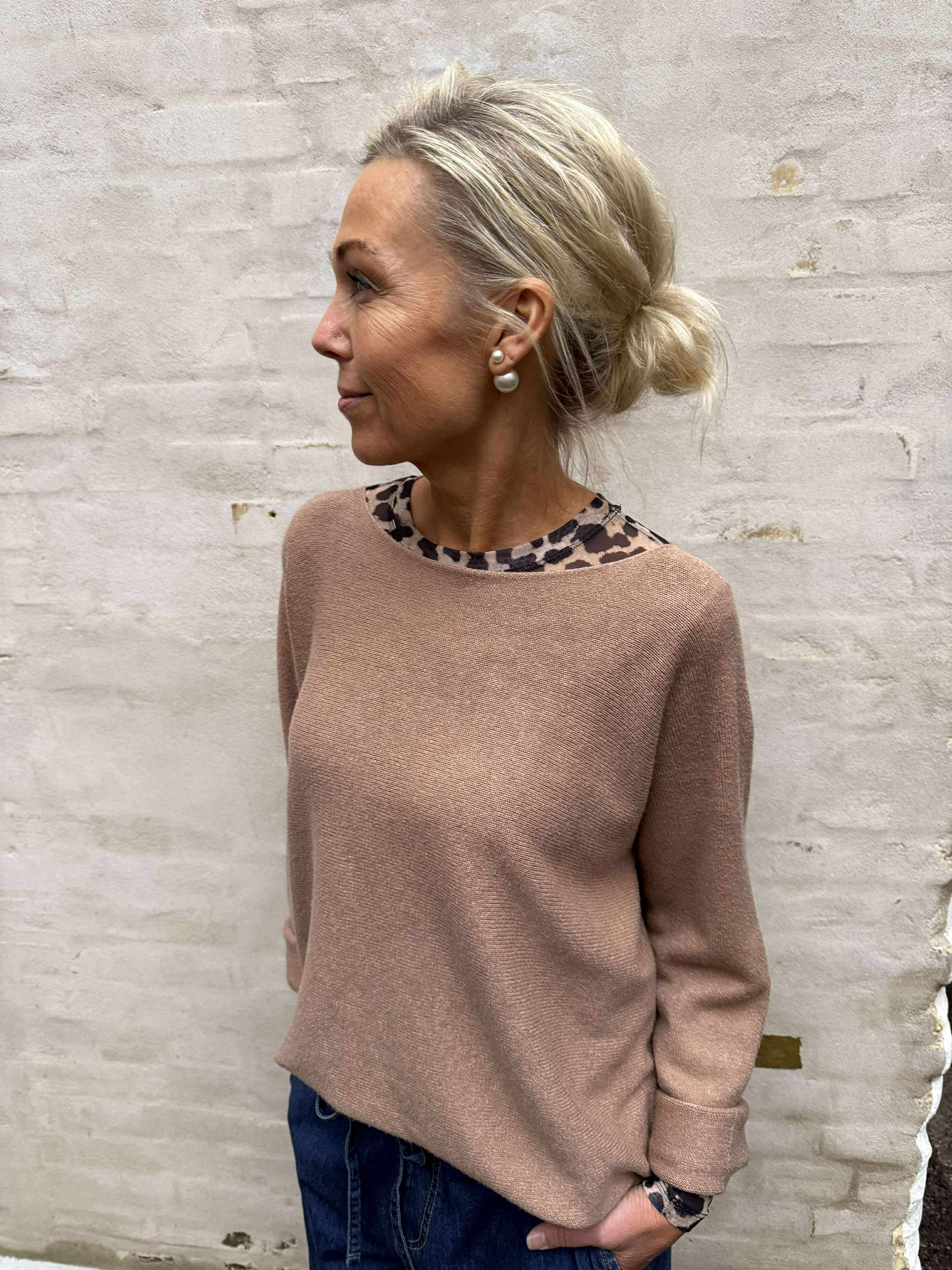 Dagmar Knit - Camel