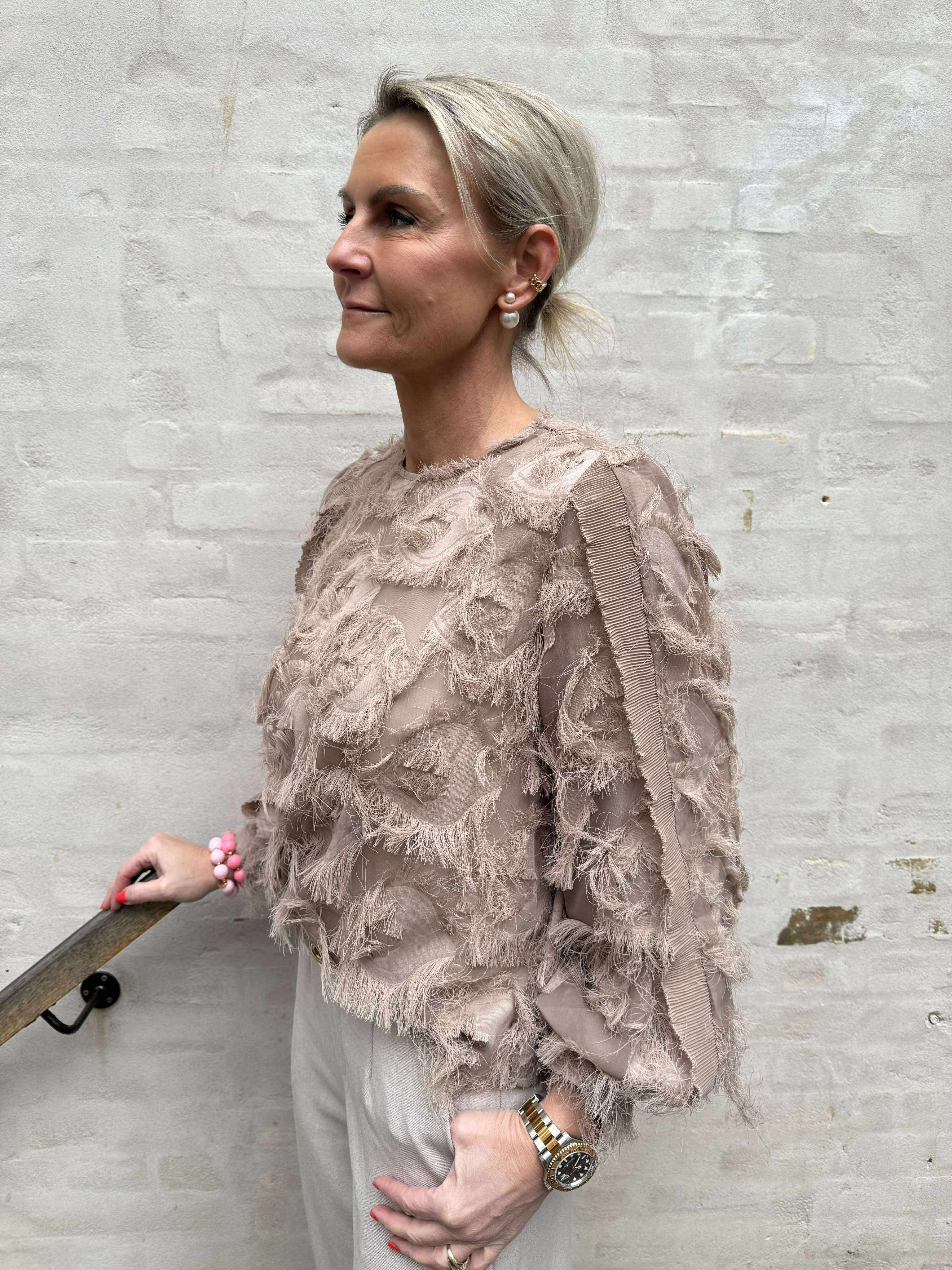 SyraCC Structure Blouse - Walnut