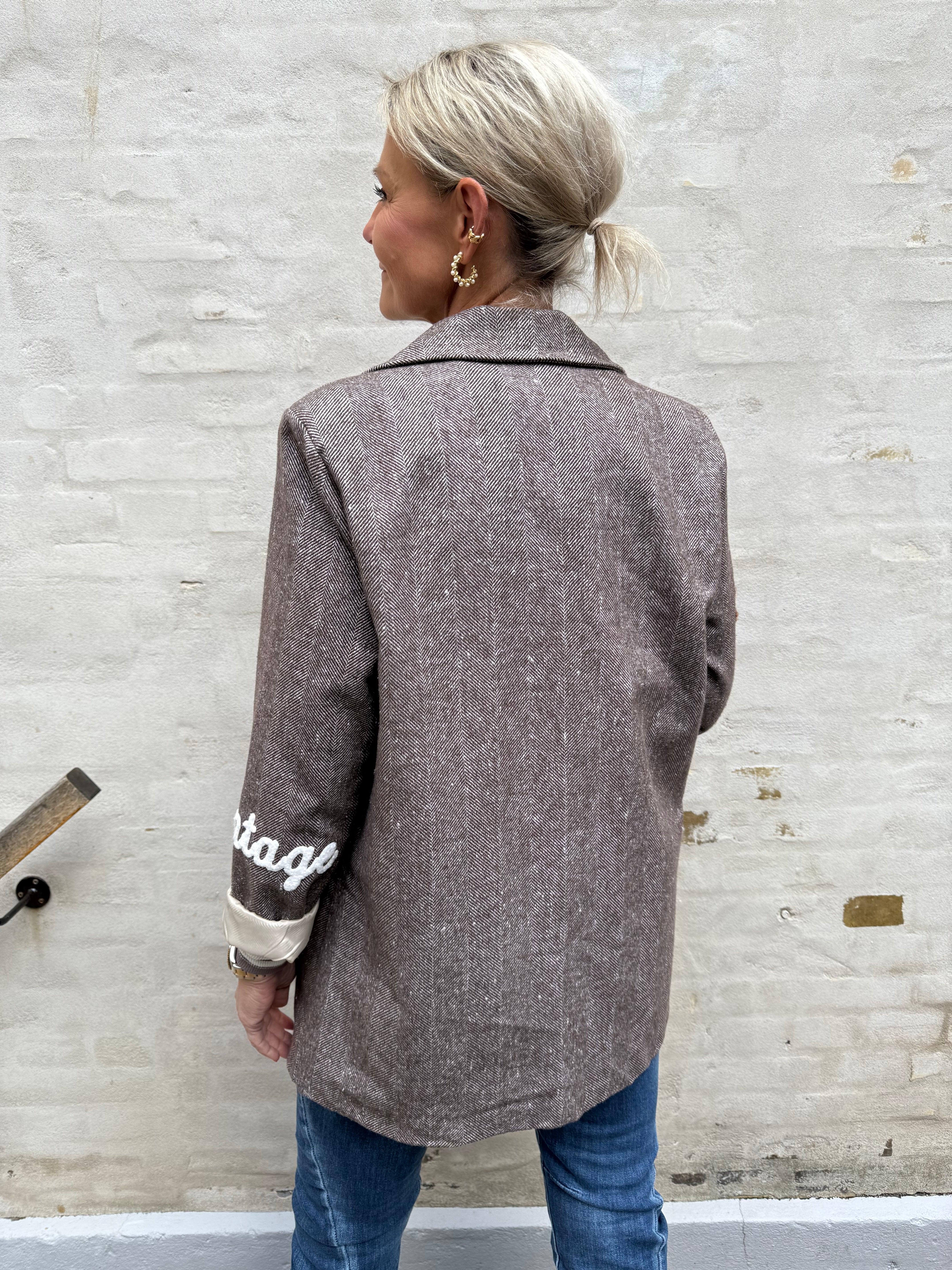 Happy Every Day Blazer - Dark Brown