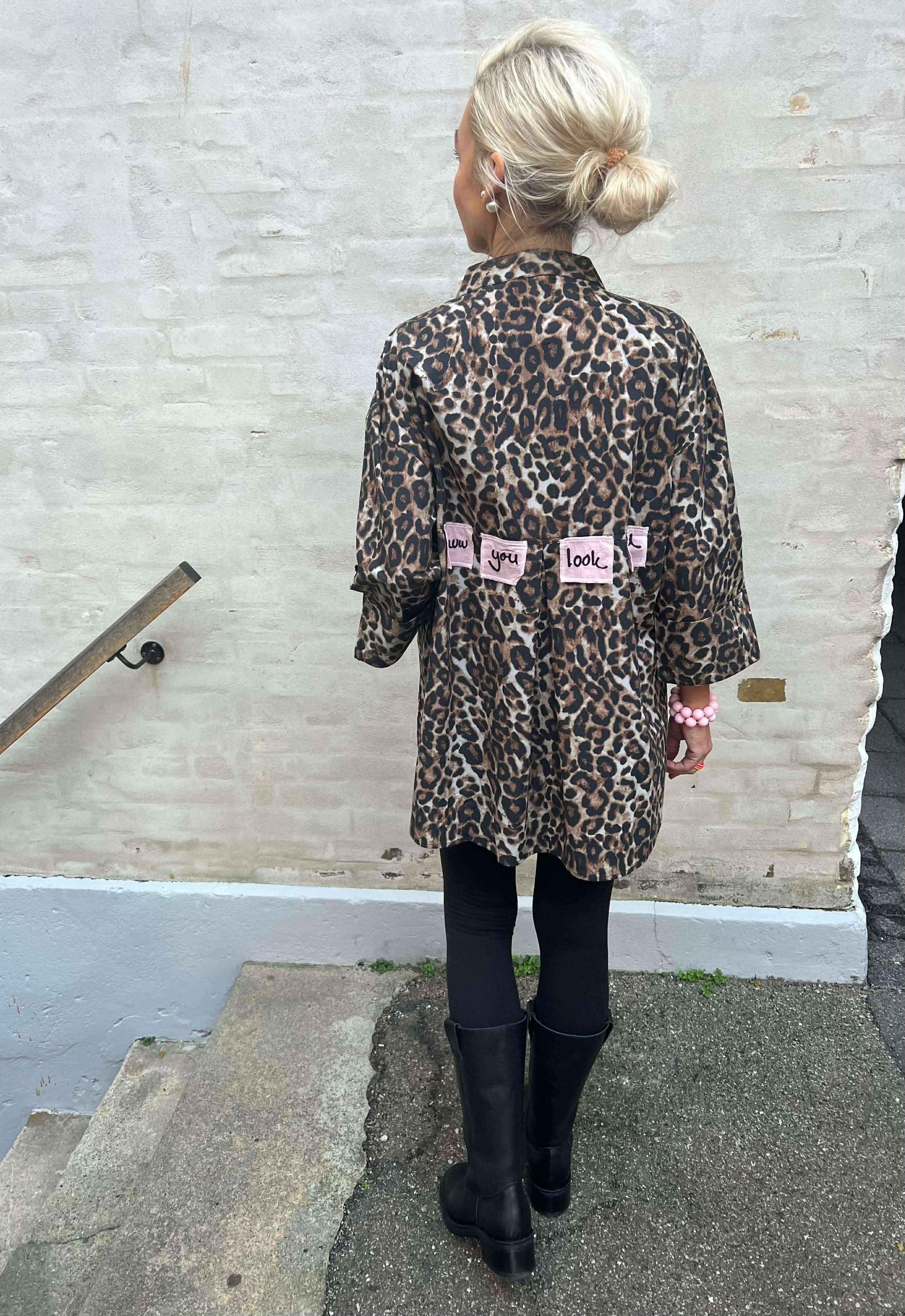 Luna Shirt Wauw You Look Good - Leo