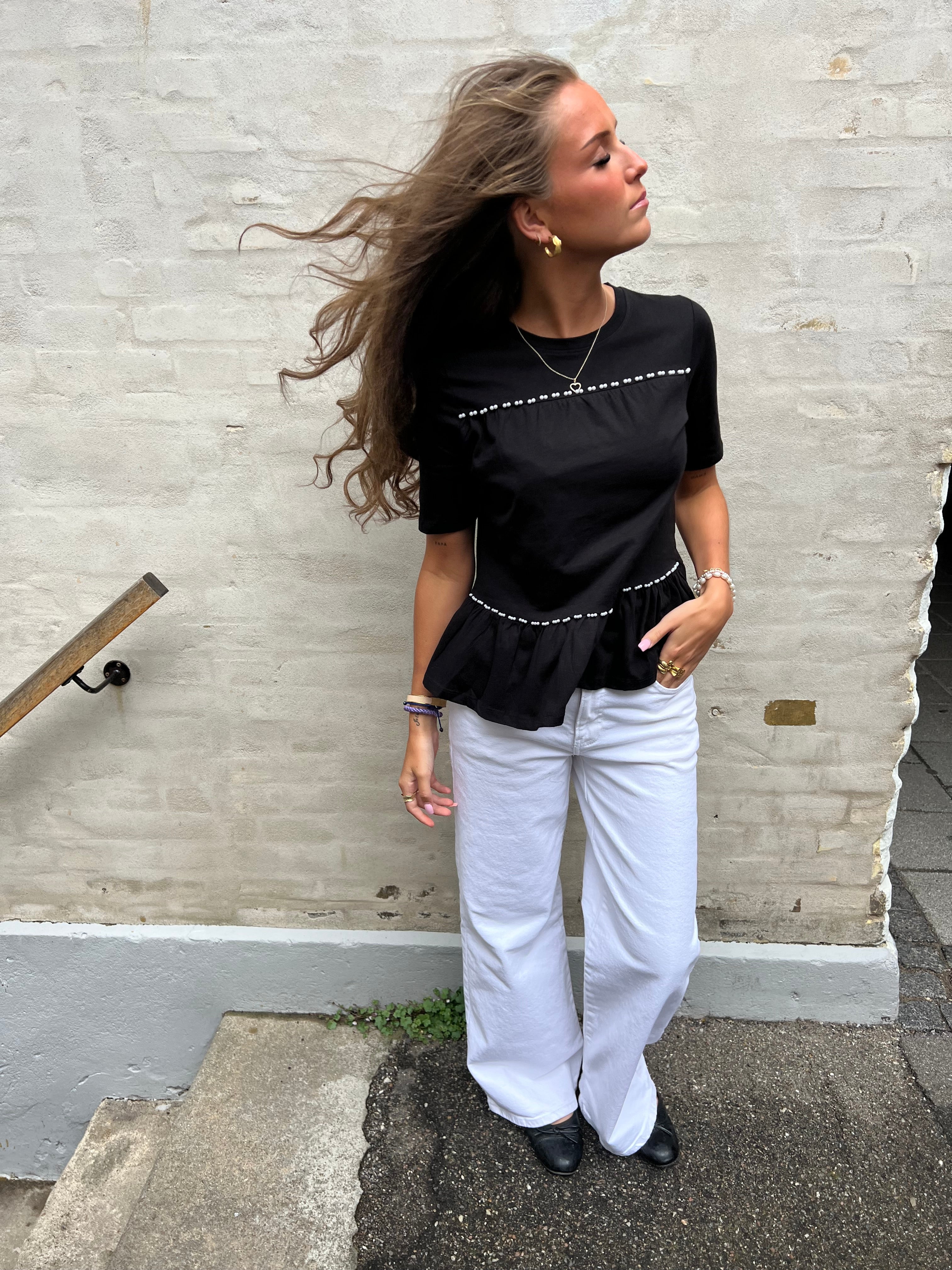 Poula Pearl Top - Black/WHITE PEARL