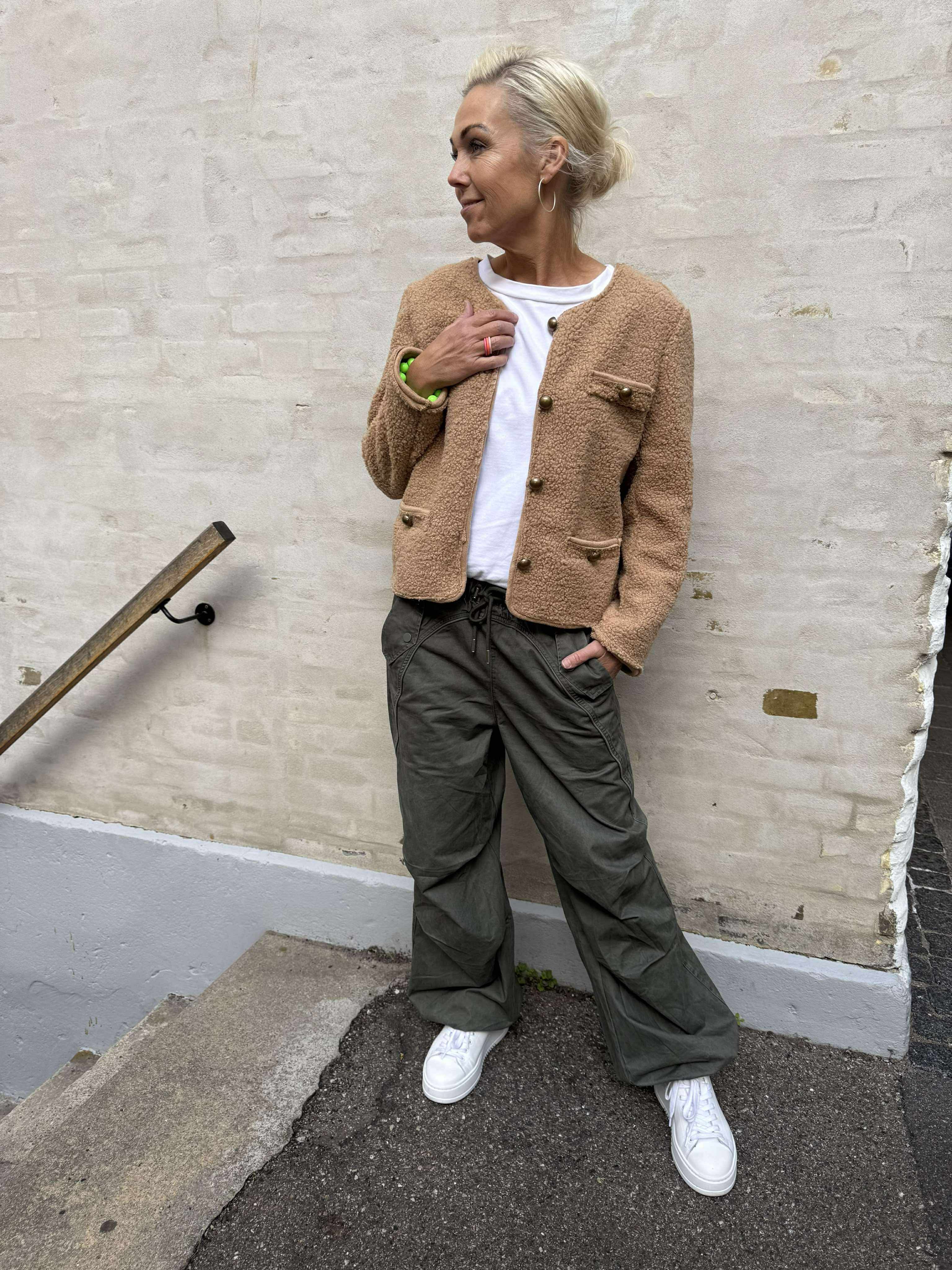 Frost Jacket - Beige