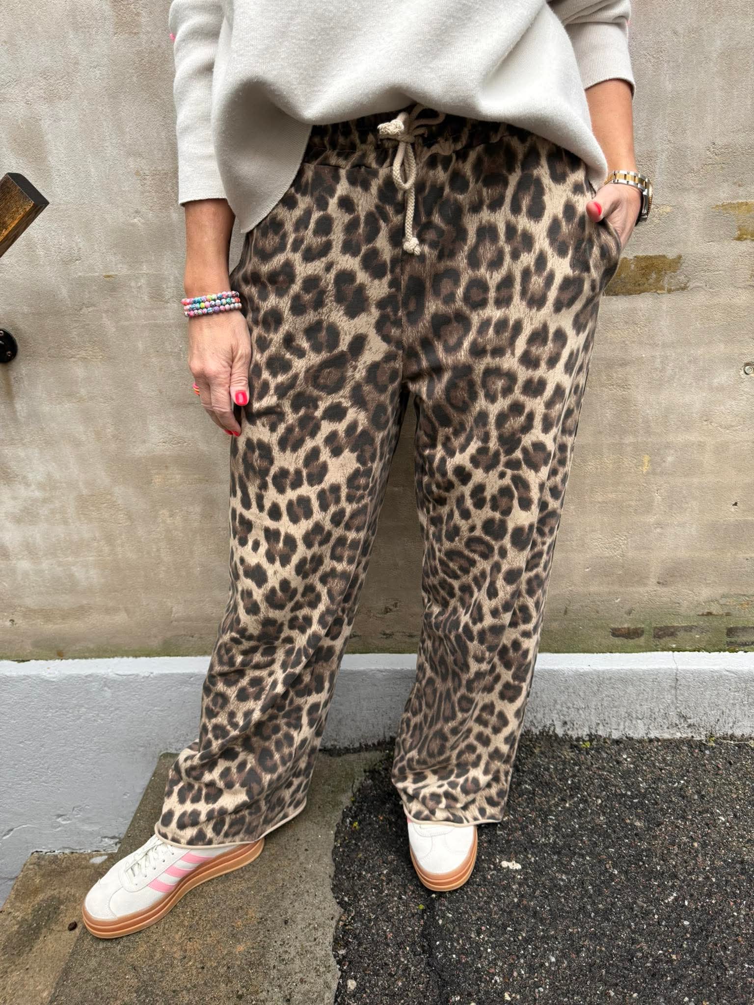 Leo Sweat Pants - Leo light brown