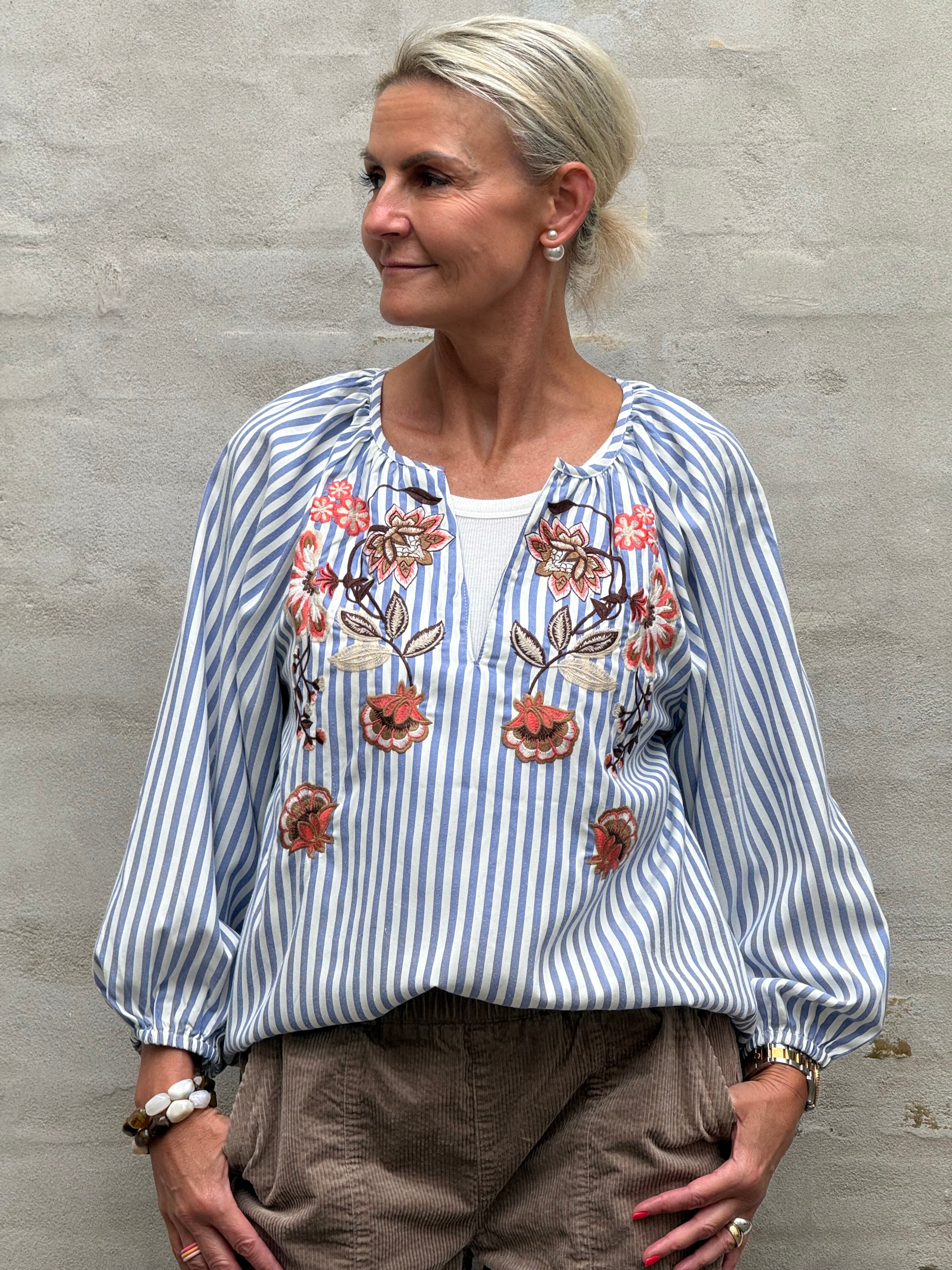 Boheme Shirt W/Embrodery & Stripes - Blue
