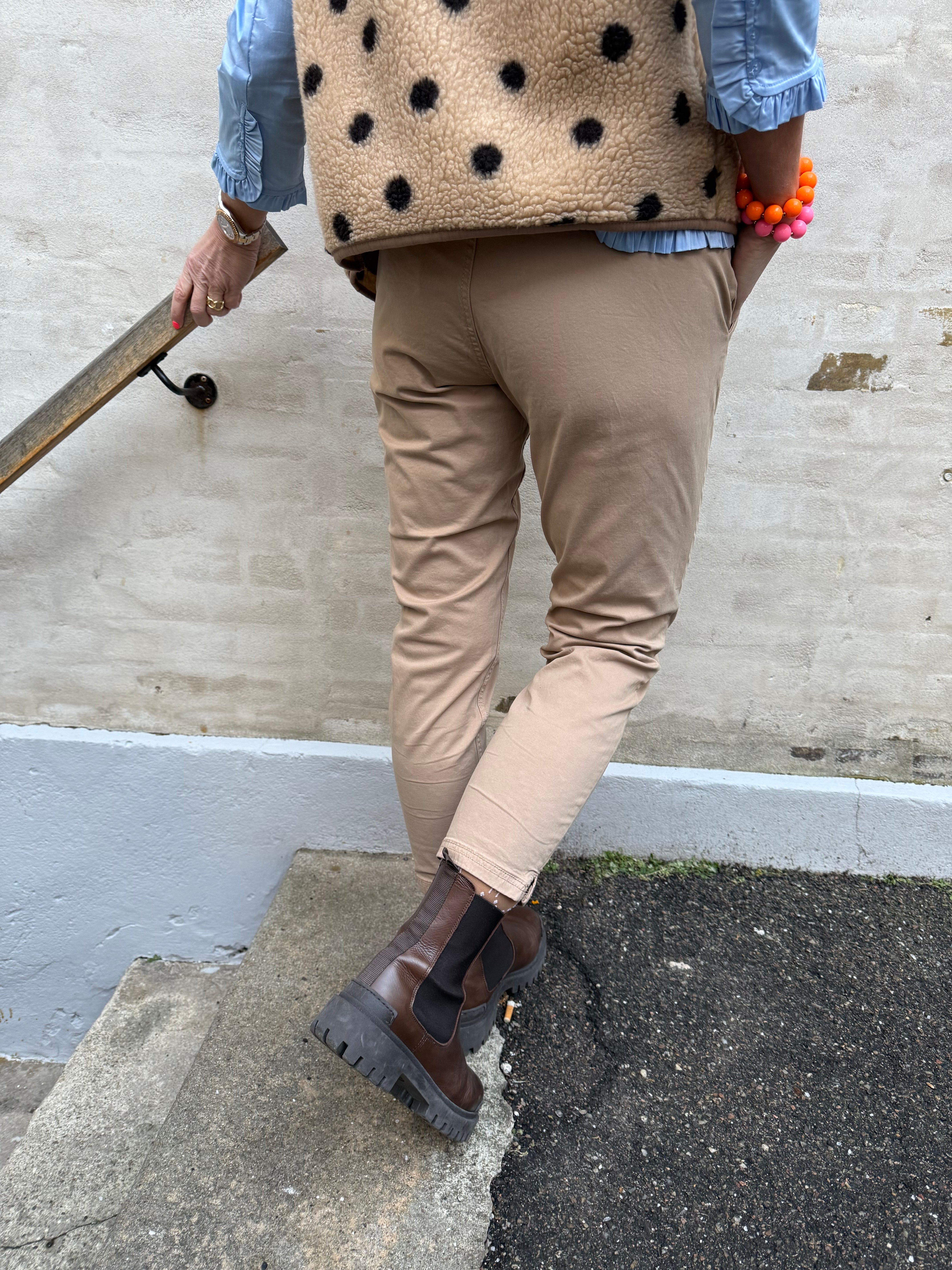 Brita cropped pants - Dune