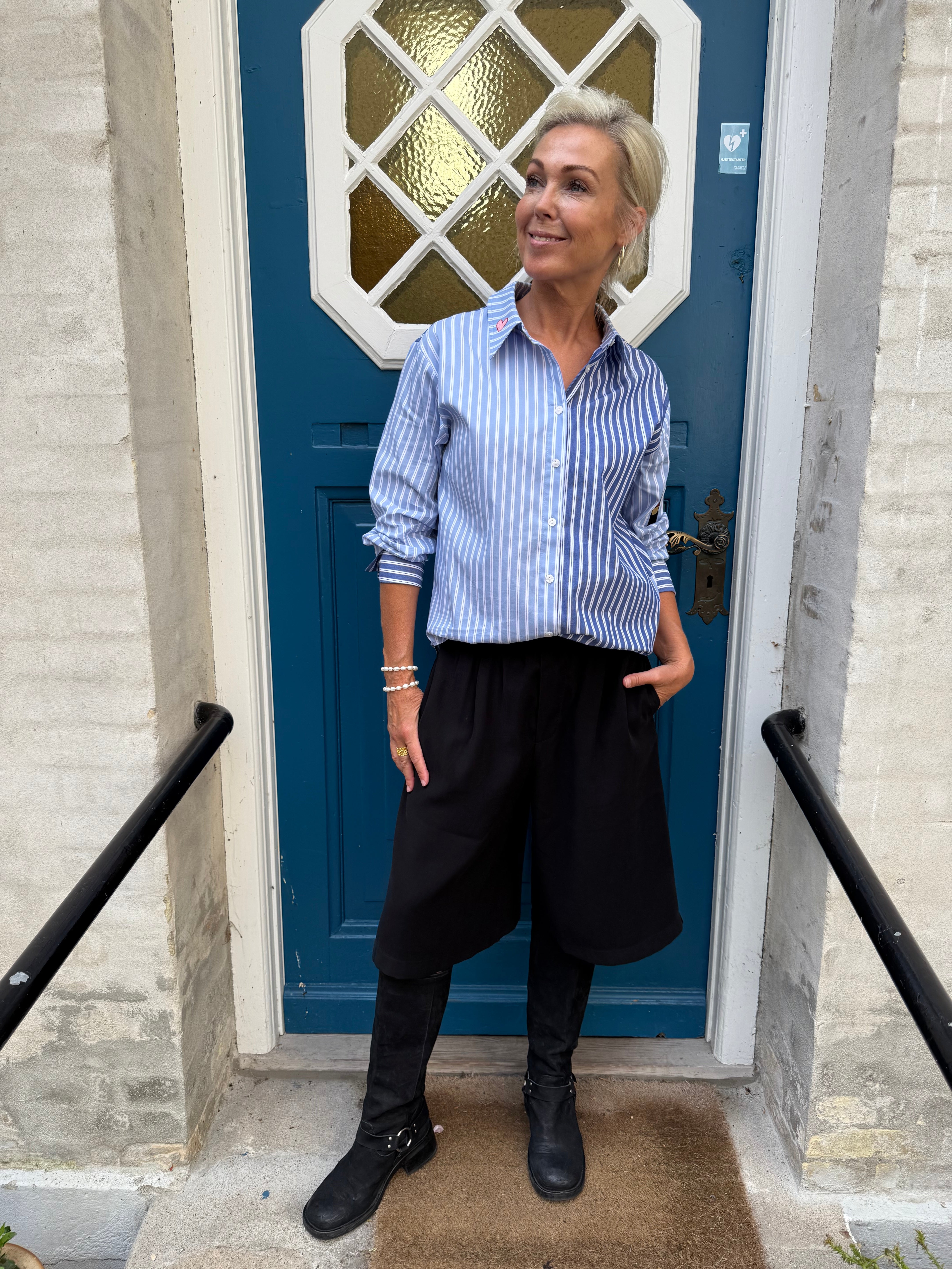 Abila Shirt - Blue/White Stripe