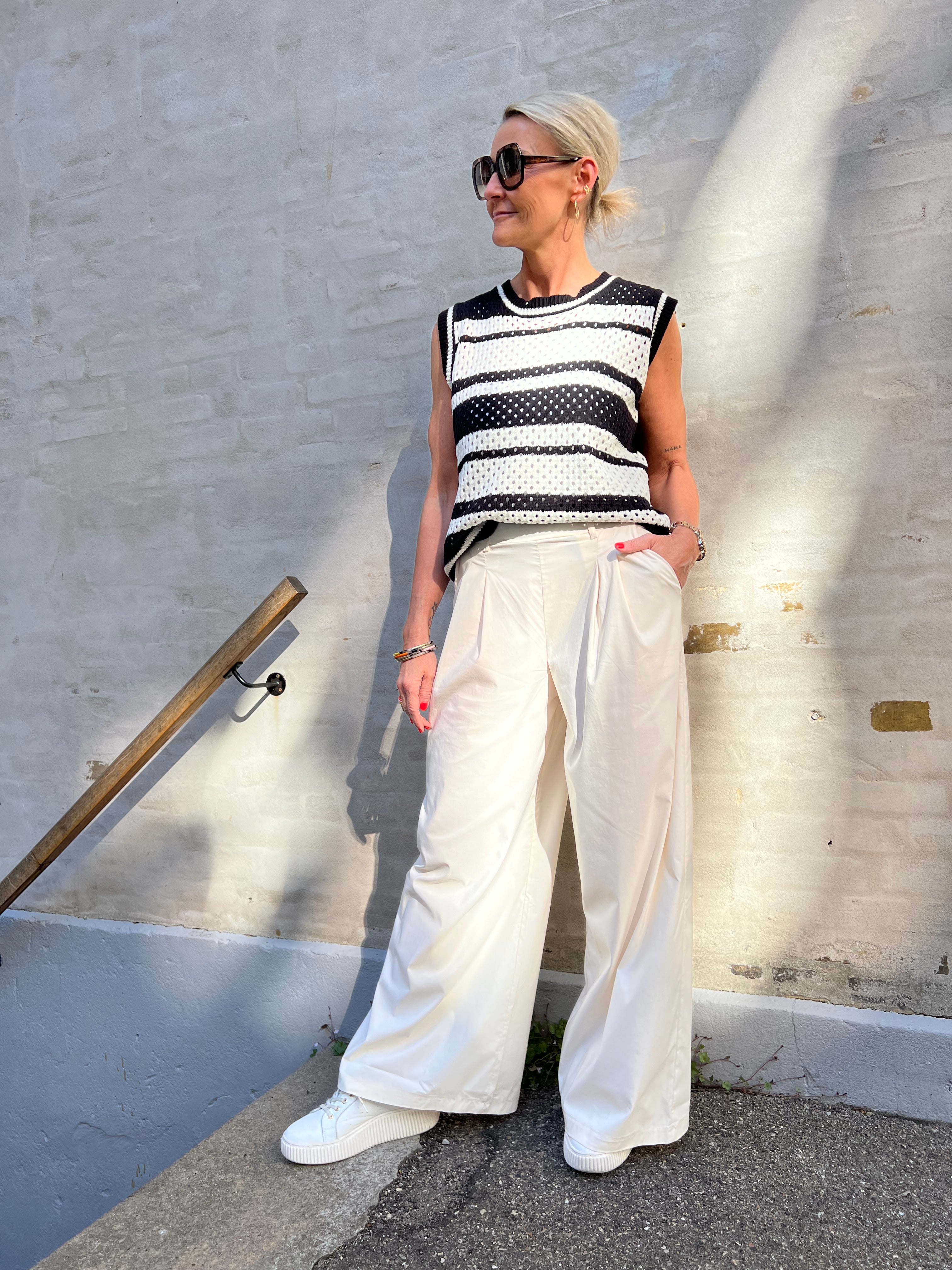 Hoopa Knit Top OffWhite-Black