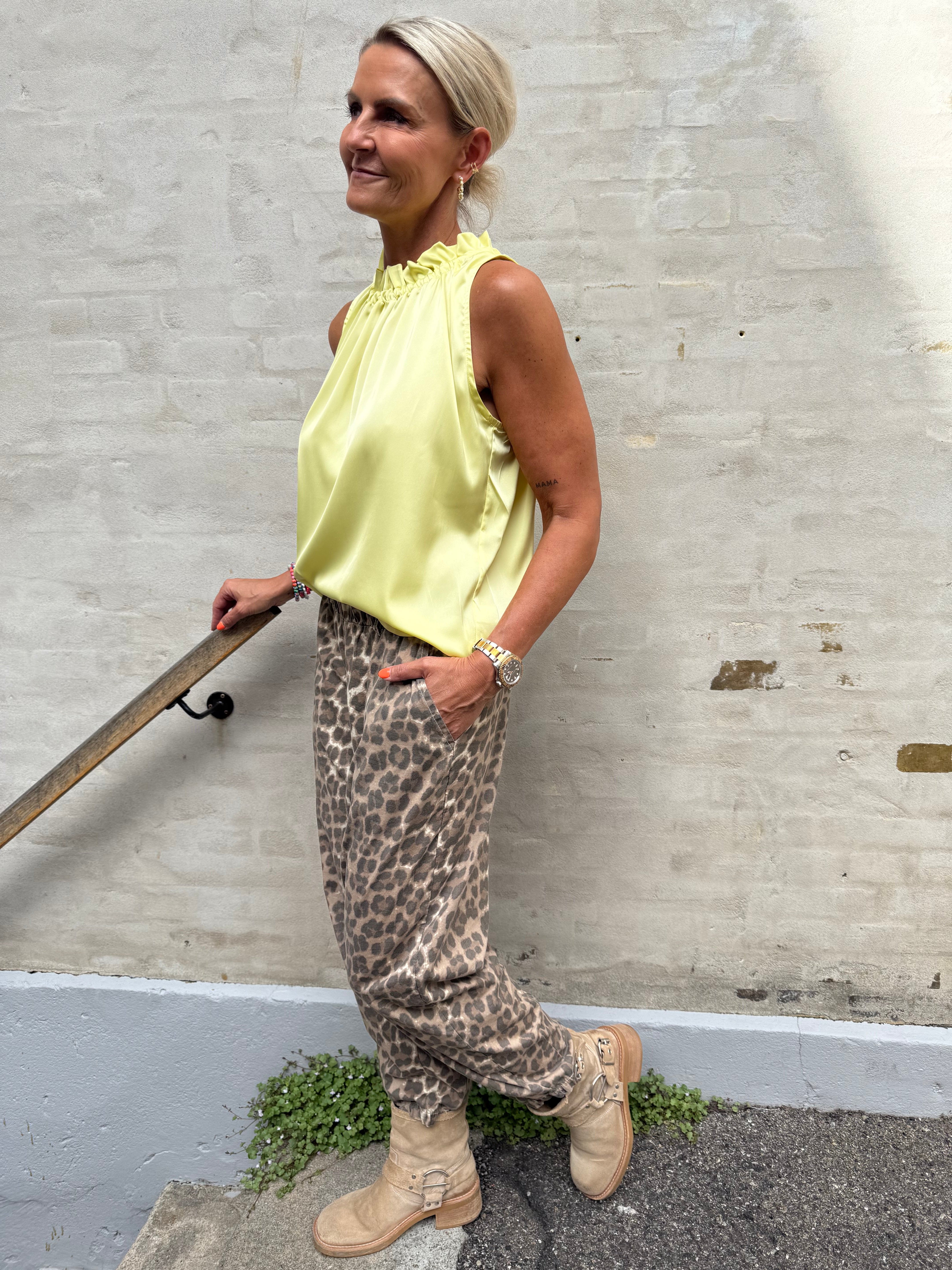 Liva solid Top - Yellow