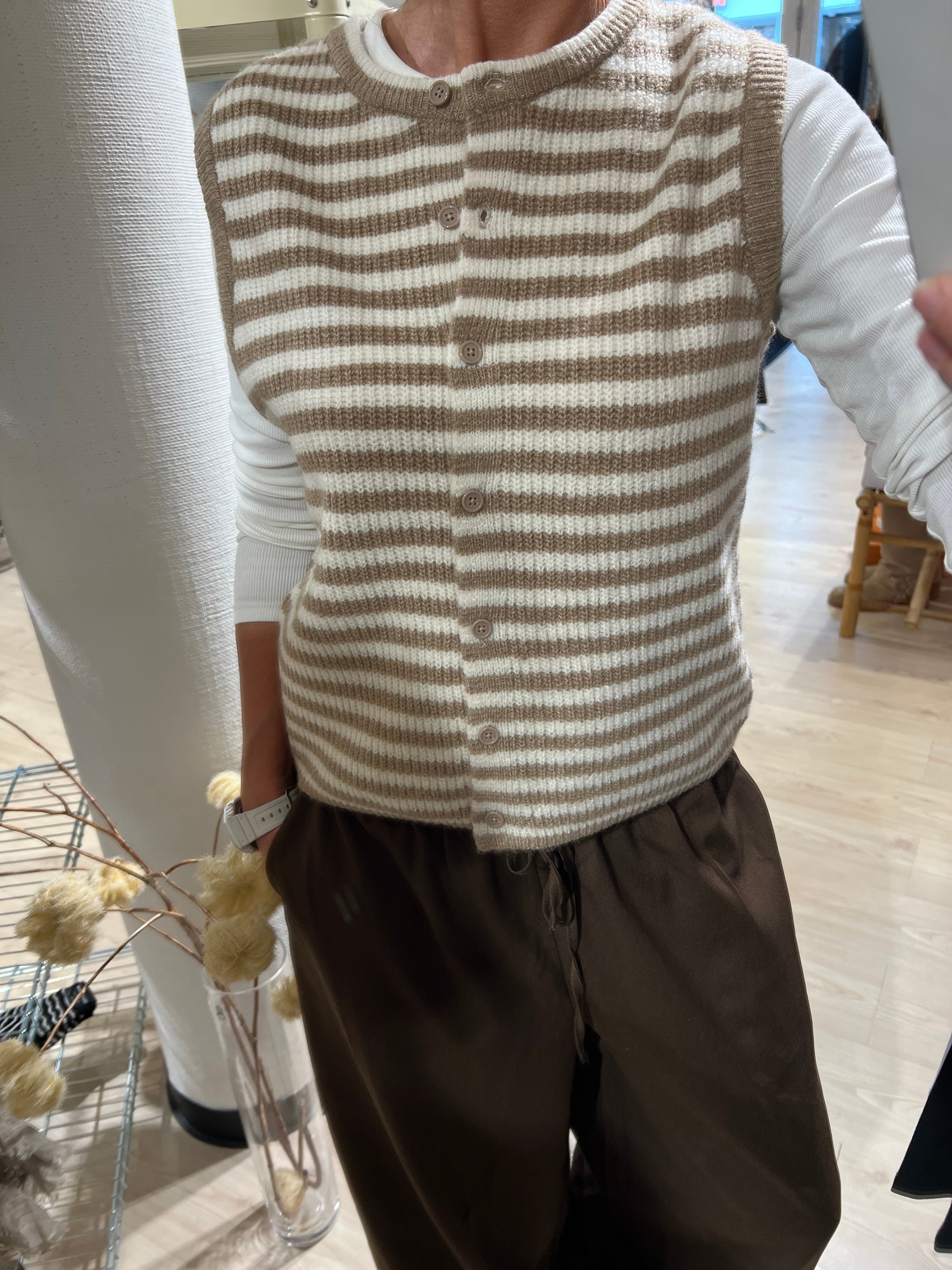 MALOU SL O-NECK STRIPE CARDIGAN - Greige Birch