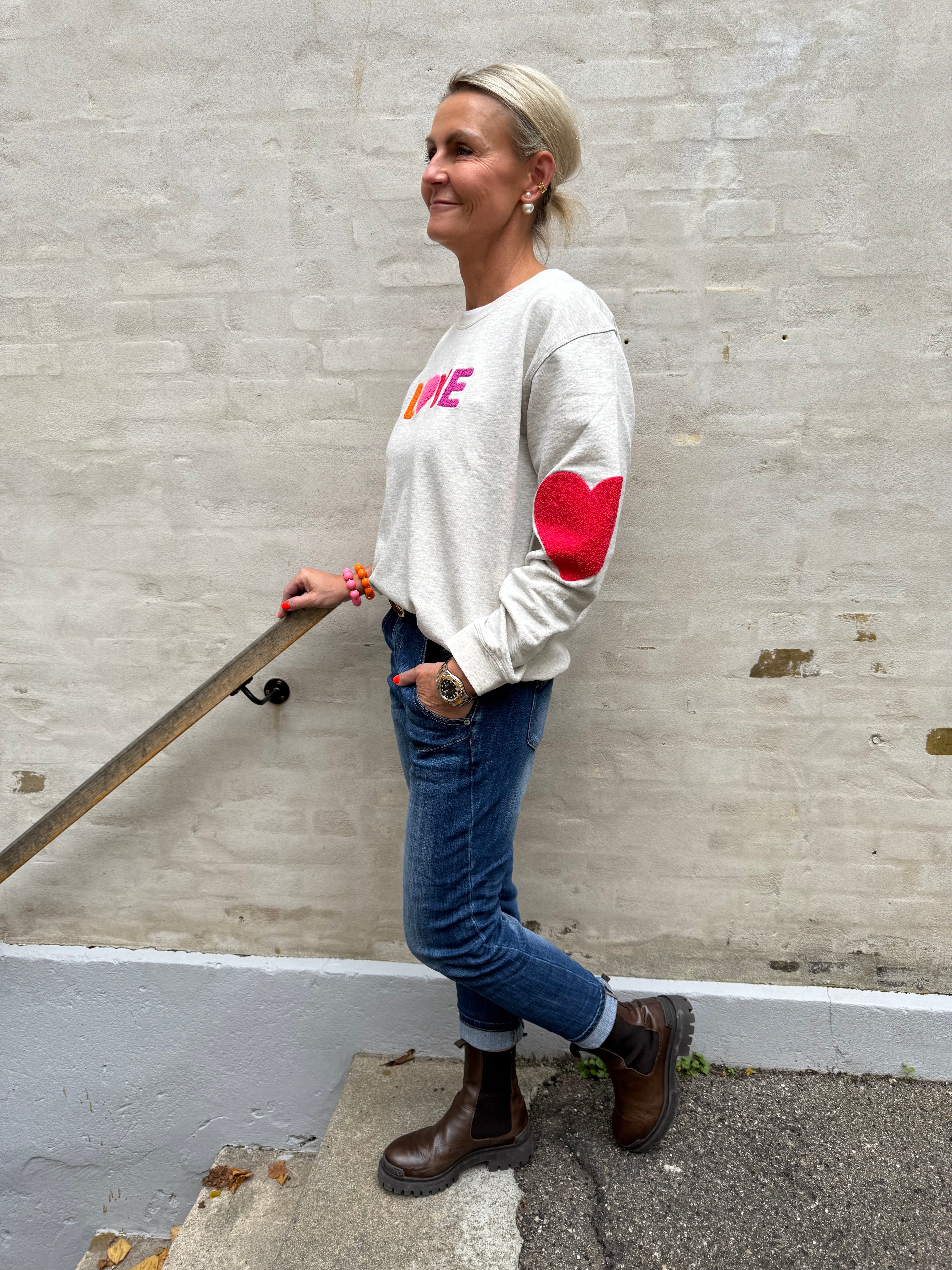 Sweat LOVE - Grey melange with Multi embroidery