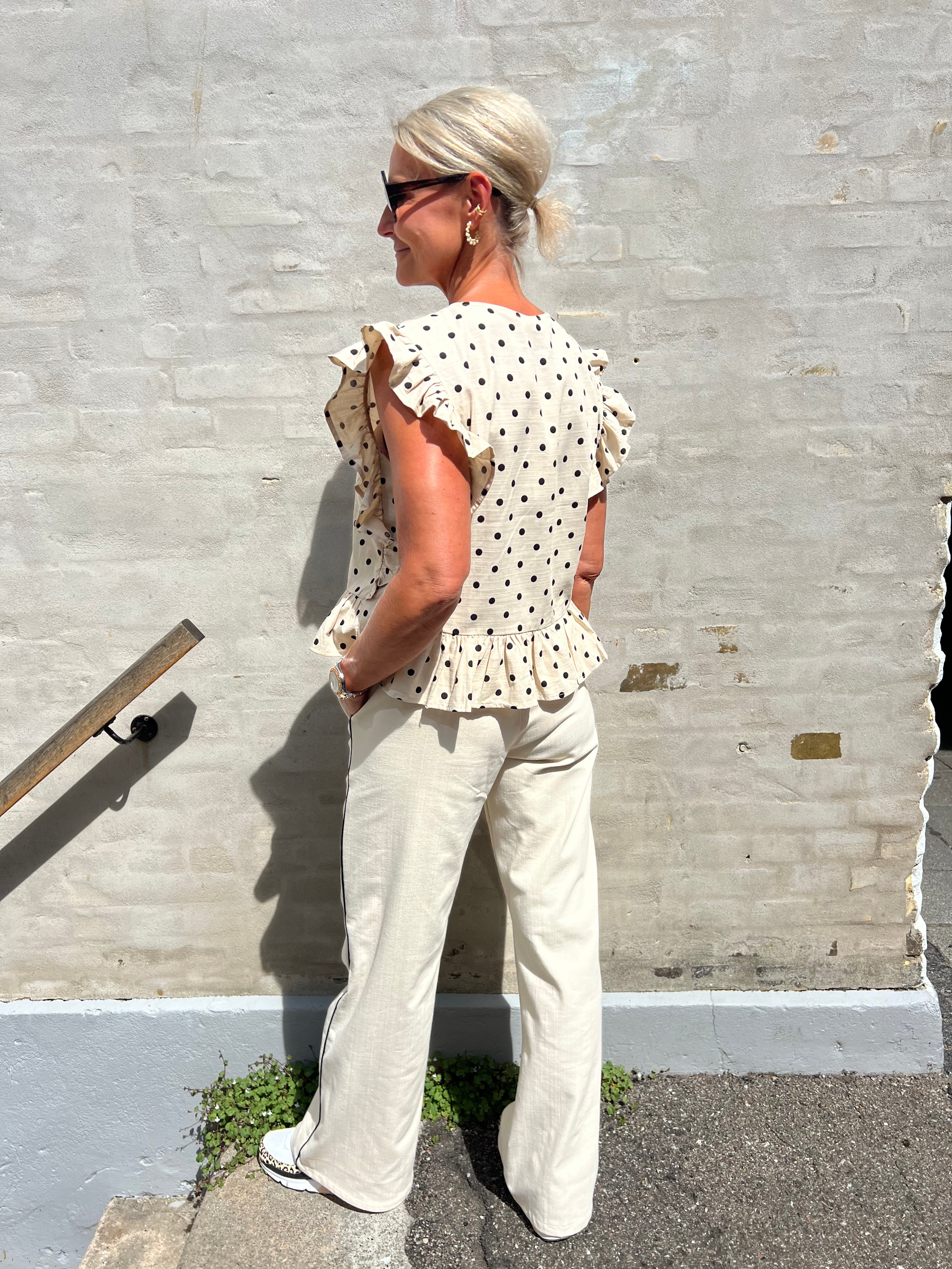 Hama Cilie re top sandshell/black dots