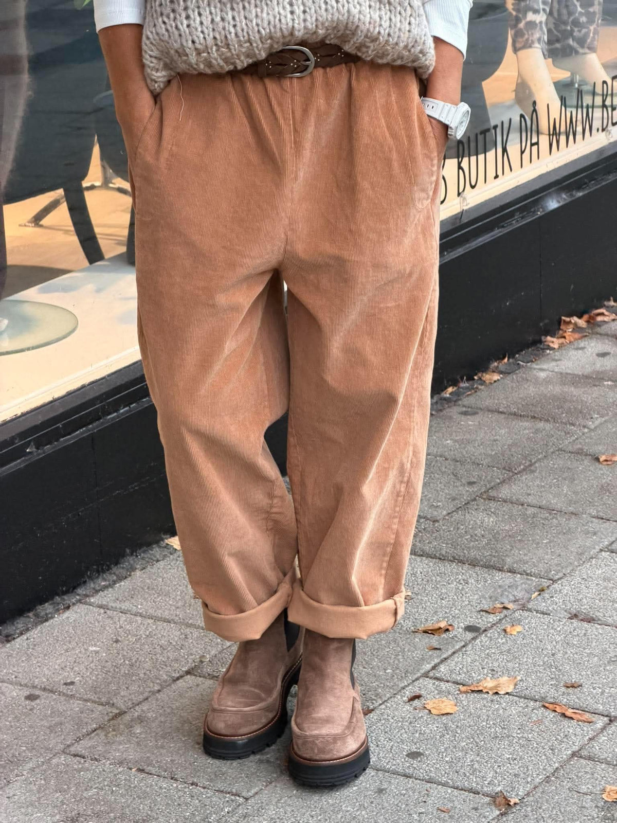 Paola Corduroy Pants - Biscuit