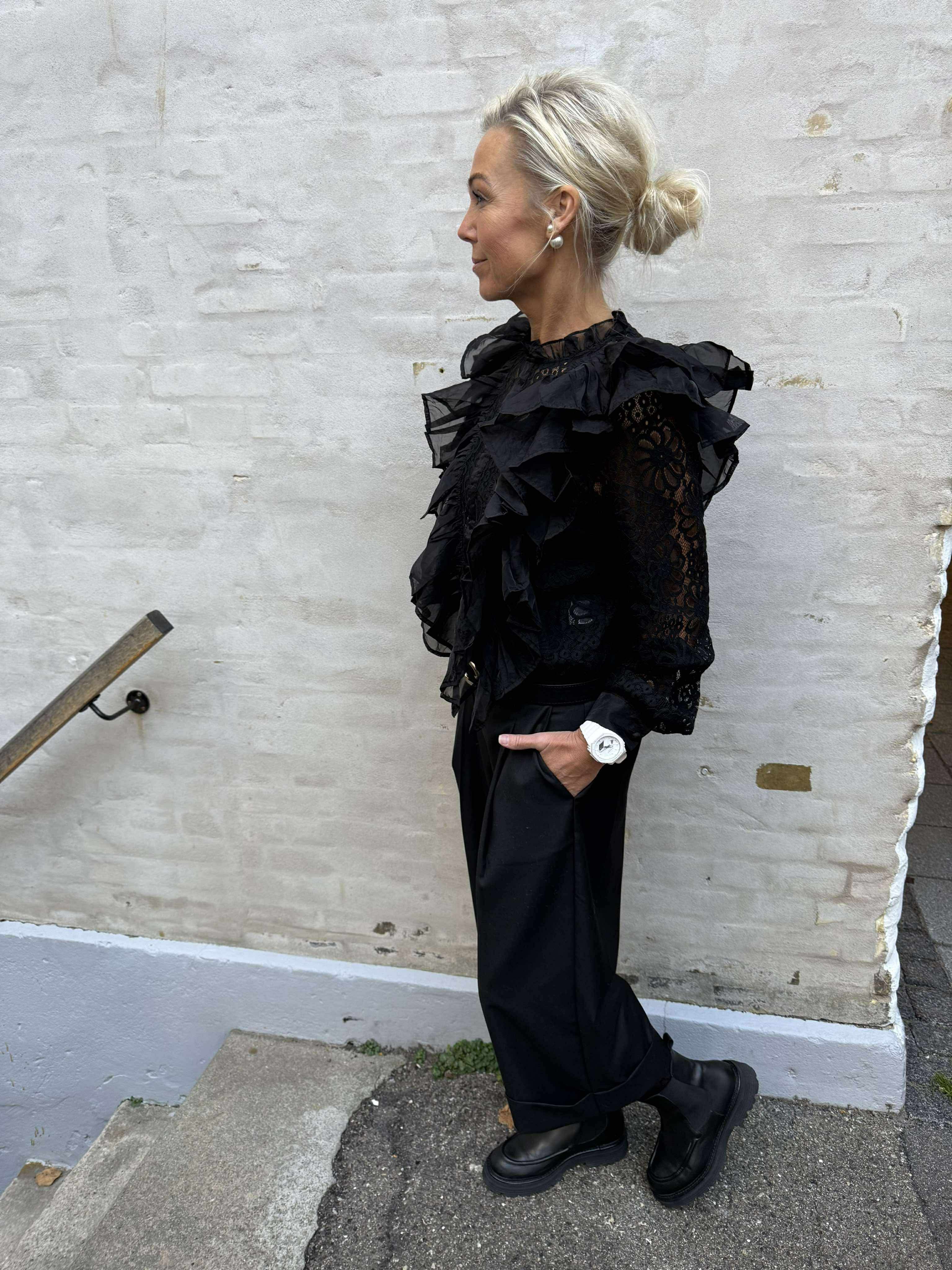 MiriGO Blouse - Black