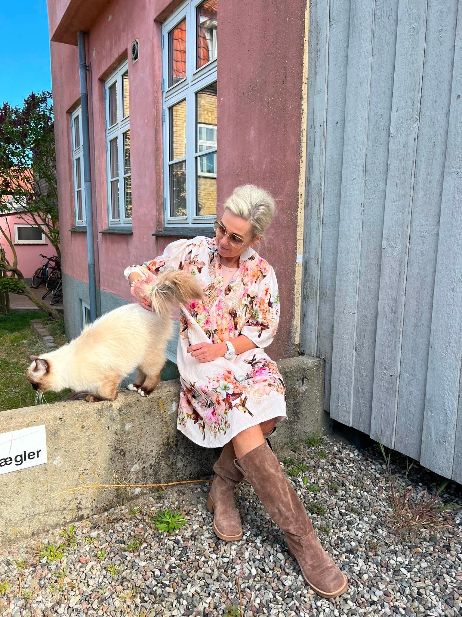Goldie Dress - Camel