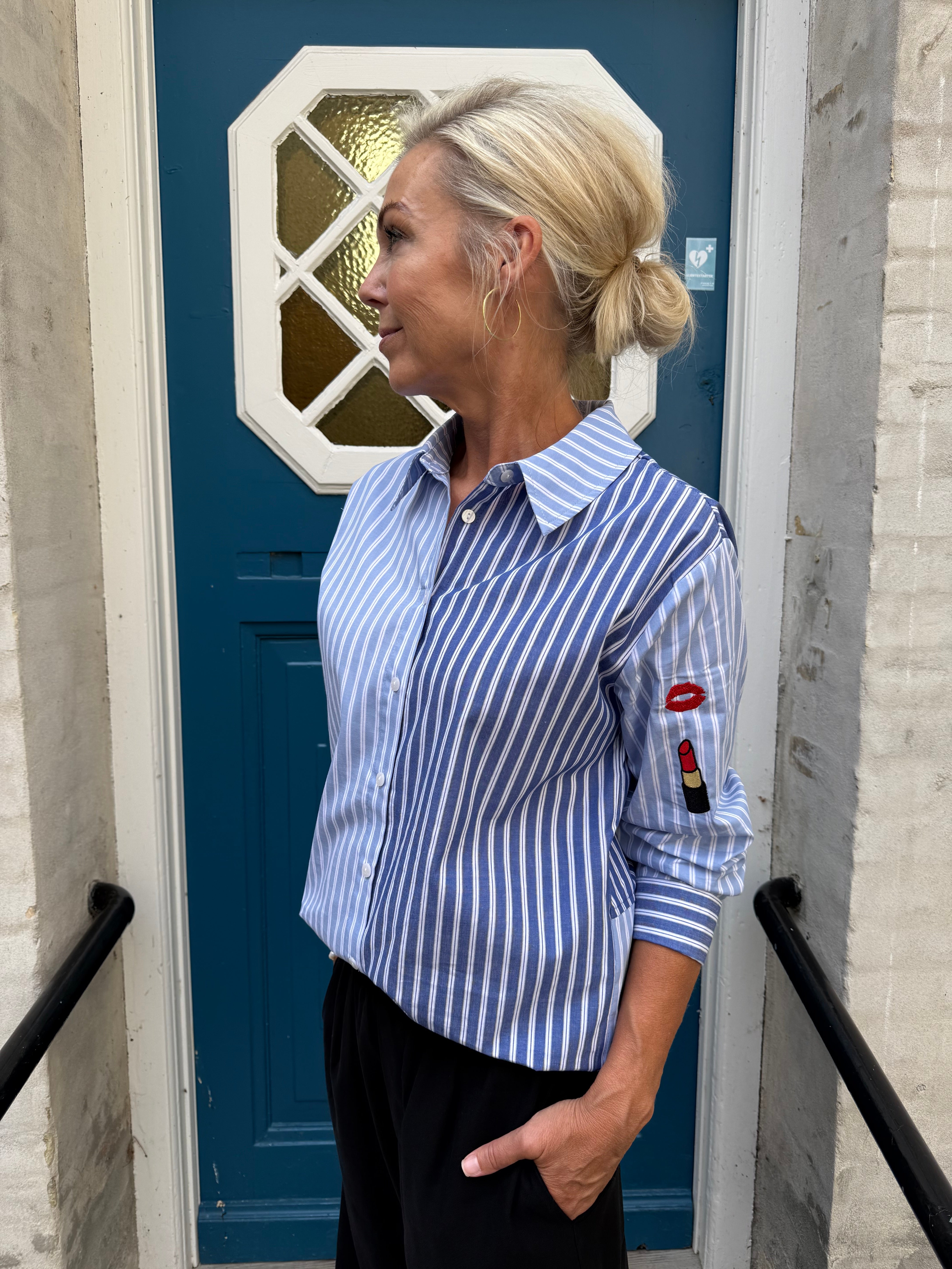 Abila Shirt - Blue/White Stripe
