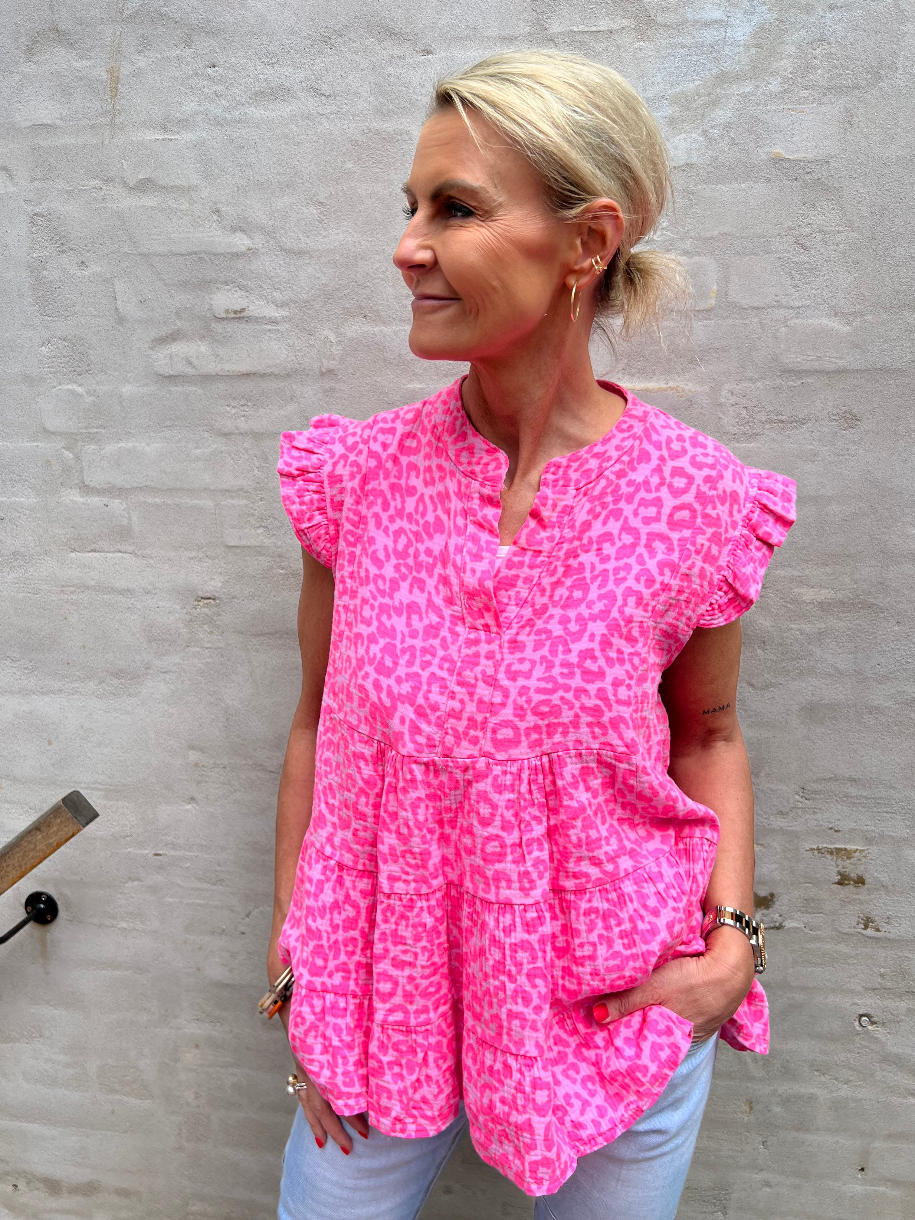 Dolly top leo pink