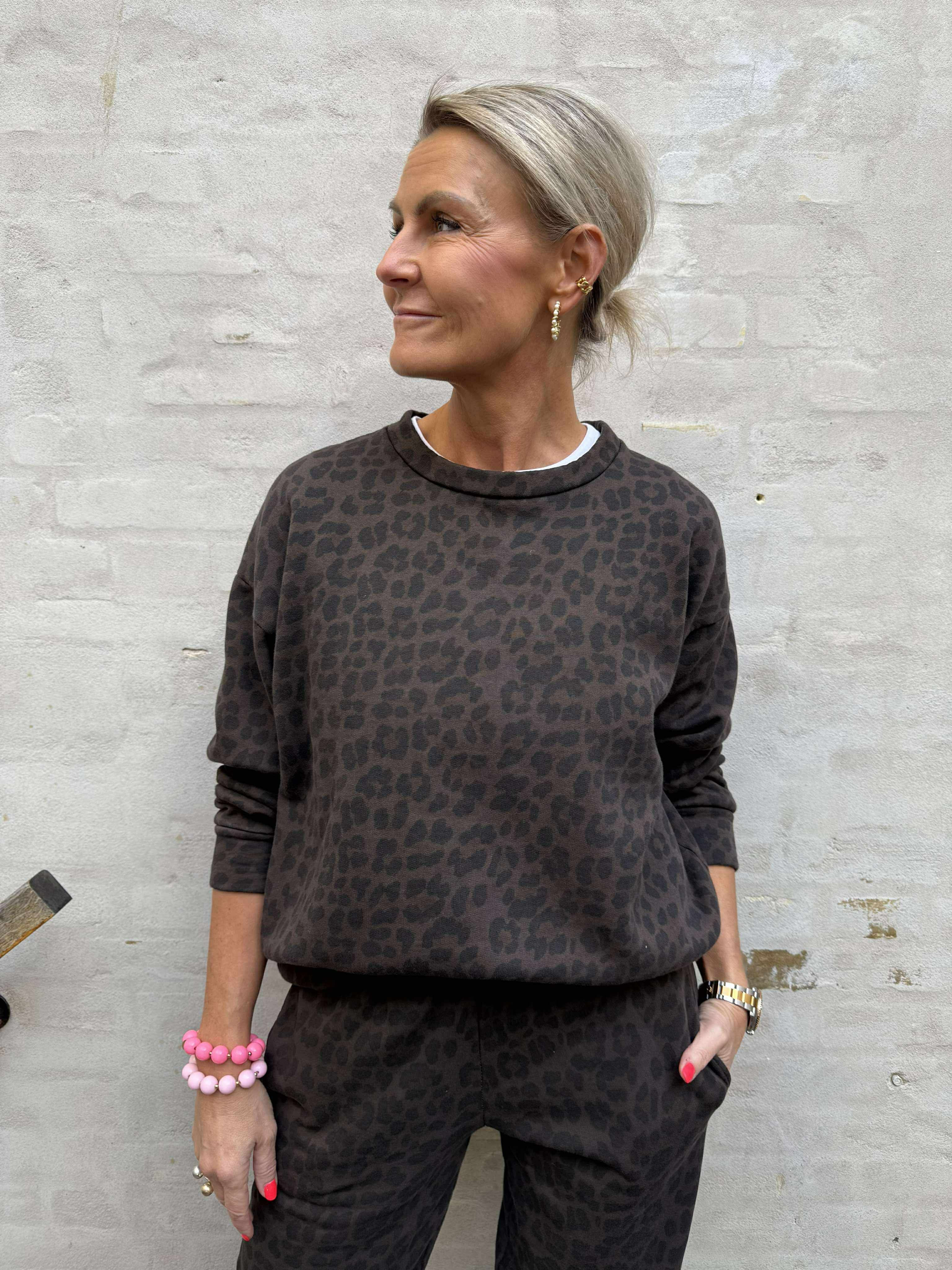 Dea Sweatshirt - Dark Leopard