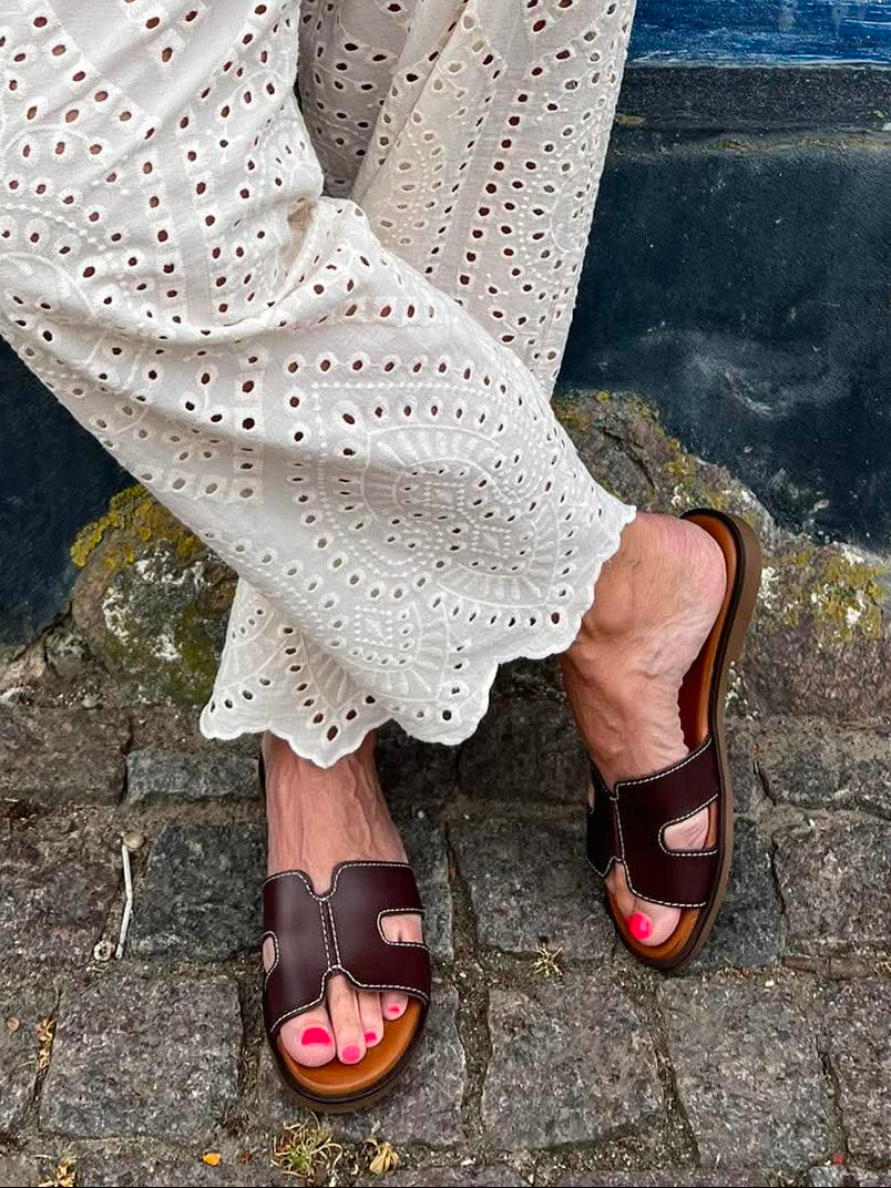 Pam Sandal - Brown