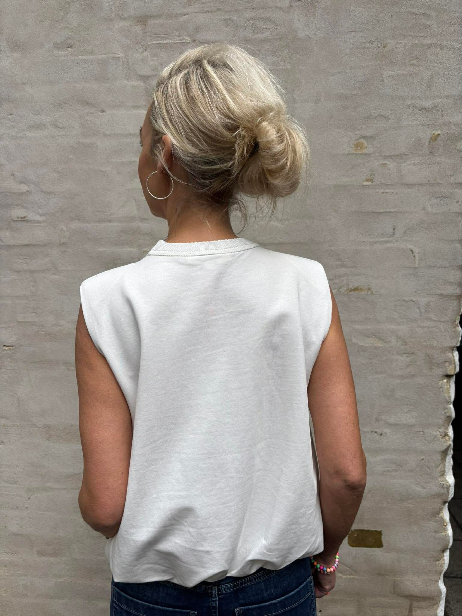 AnisaGO Tee - Off White