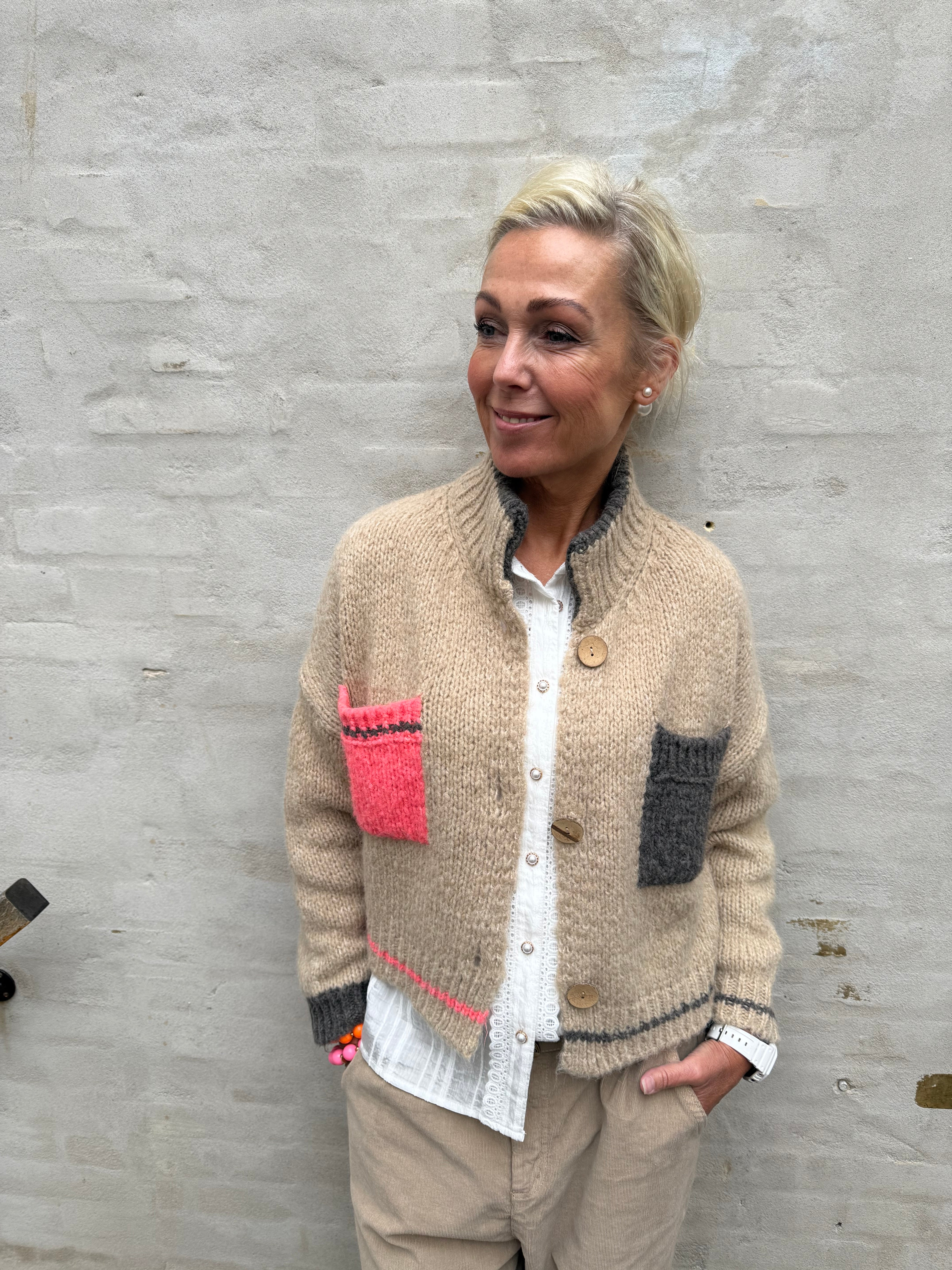 Marcella Knit Cardigan - Beige/Coral