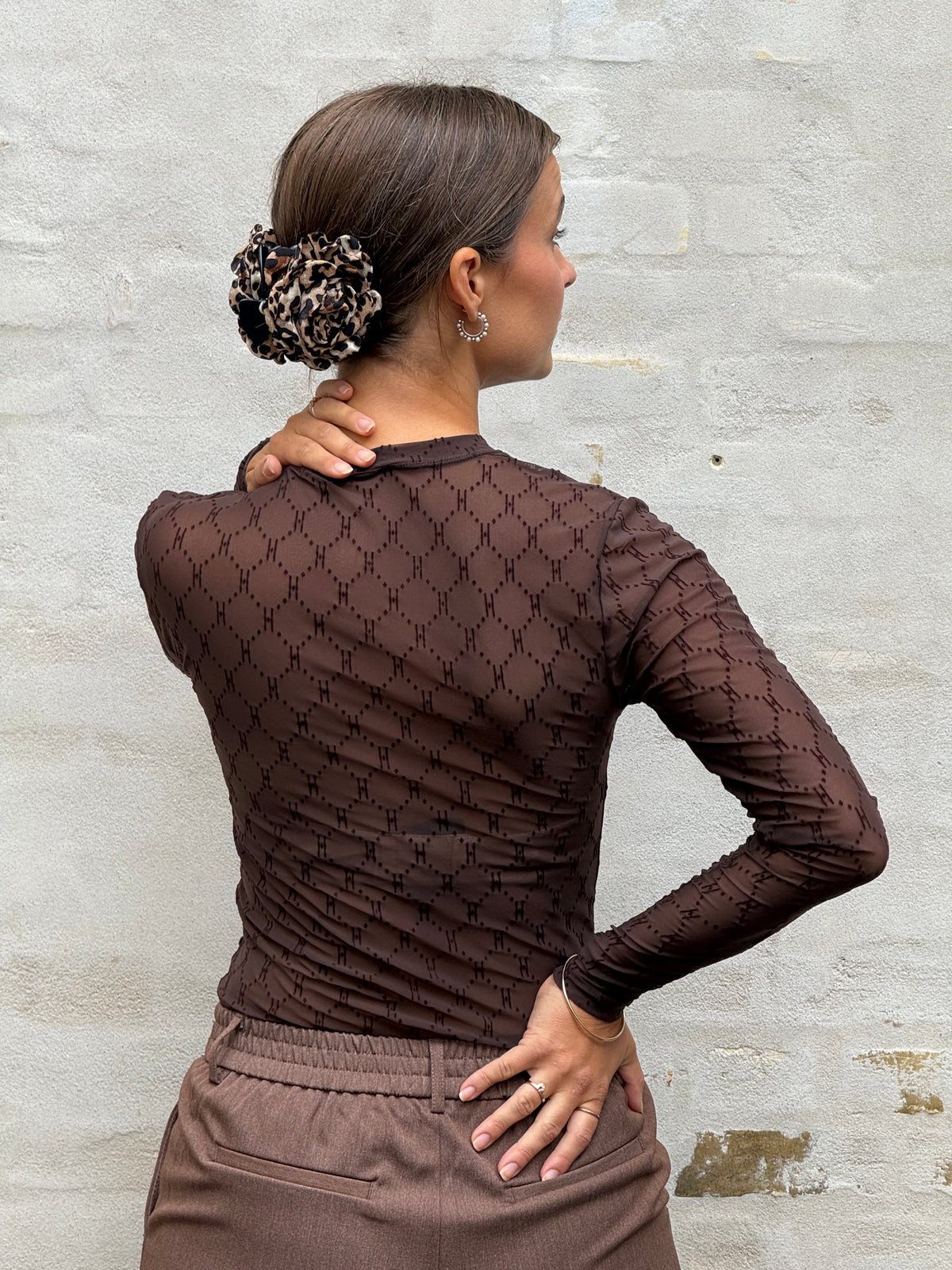 Mesh Blouse Logo - Brown