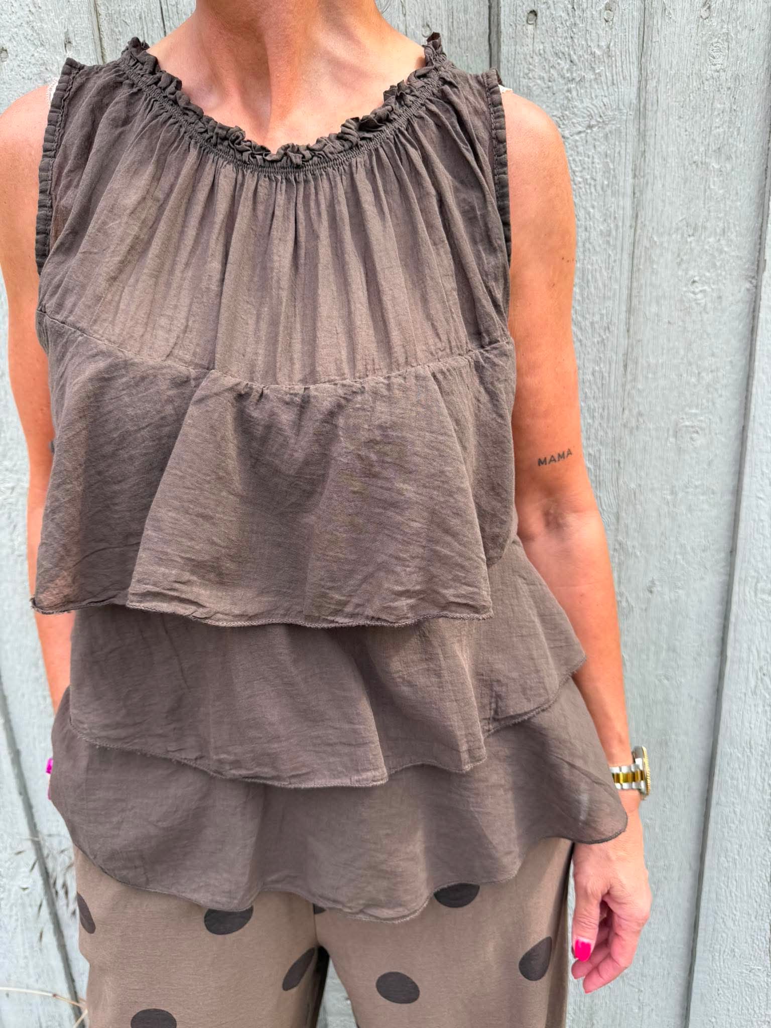 Ruffle Top - Dakr Brown