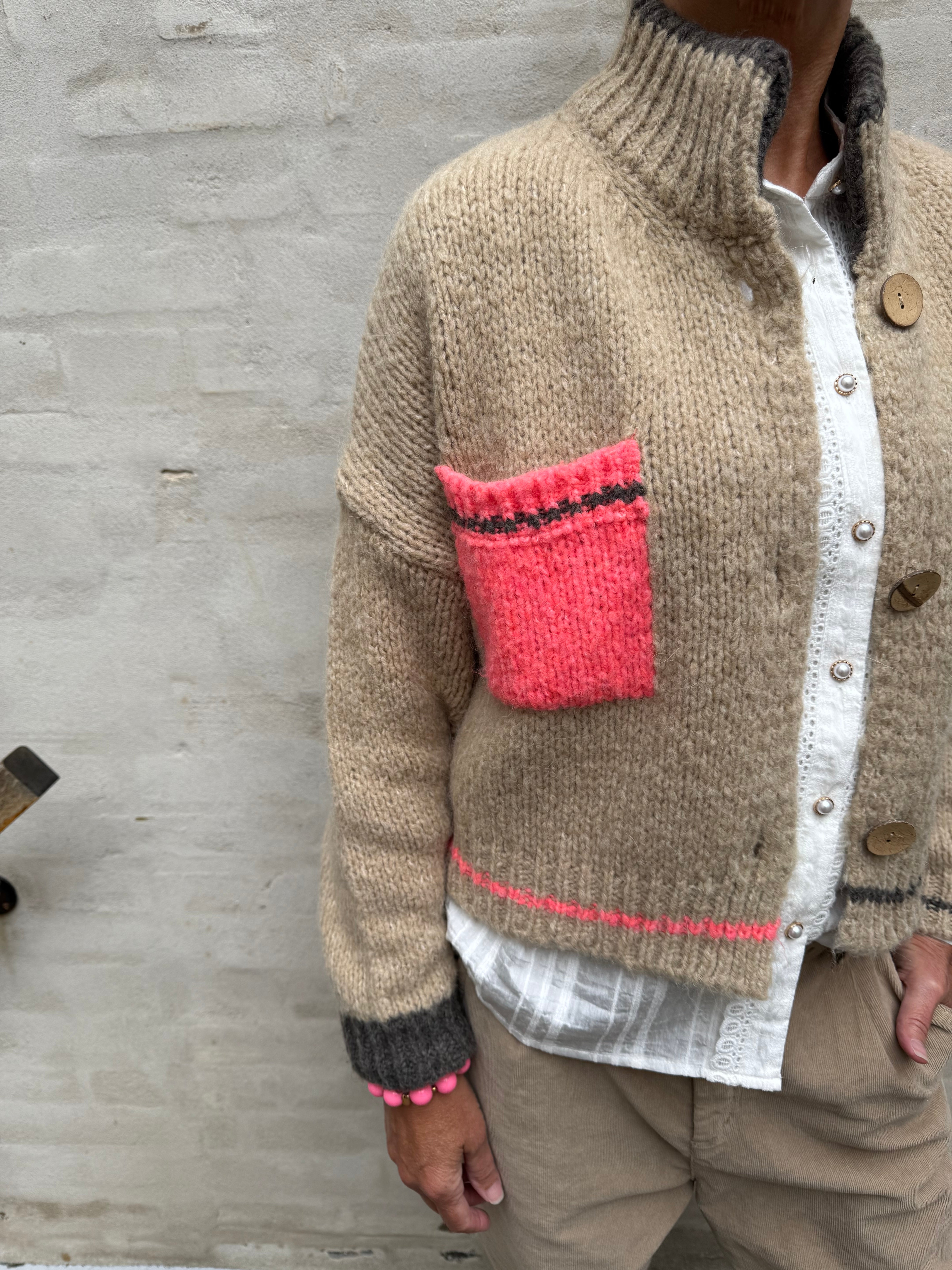 Marcella Knit Cardigan - Beige/Coral