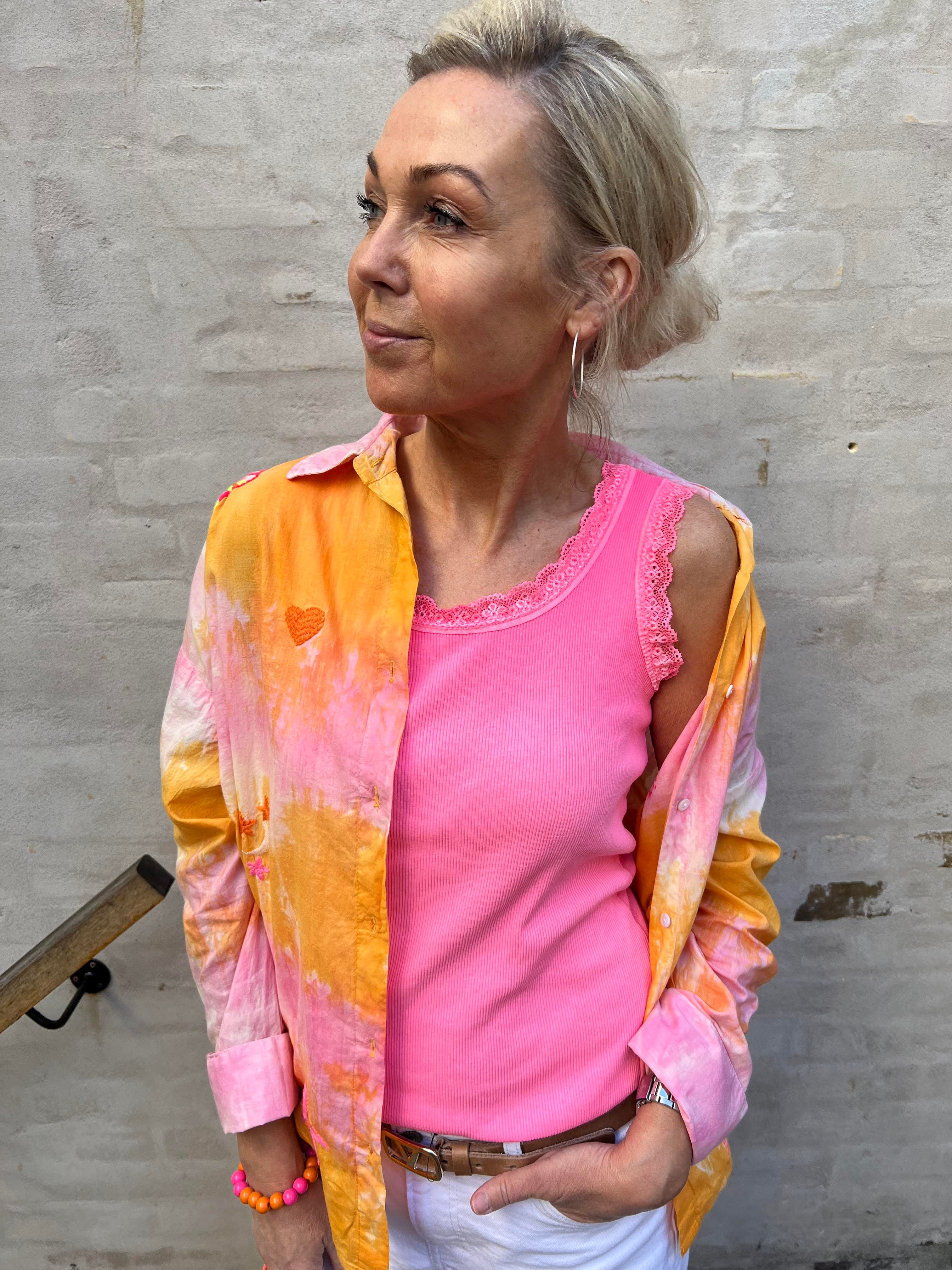 Biscuit top neon pink