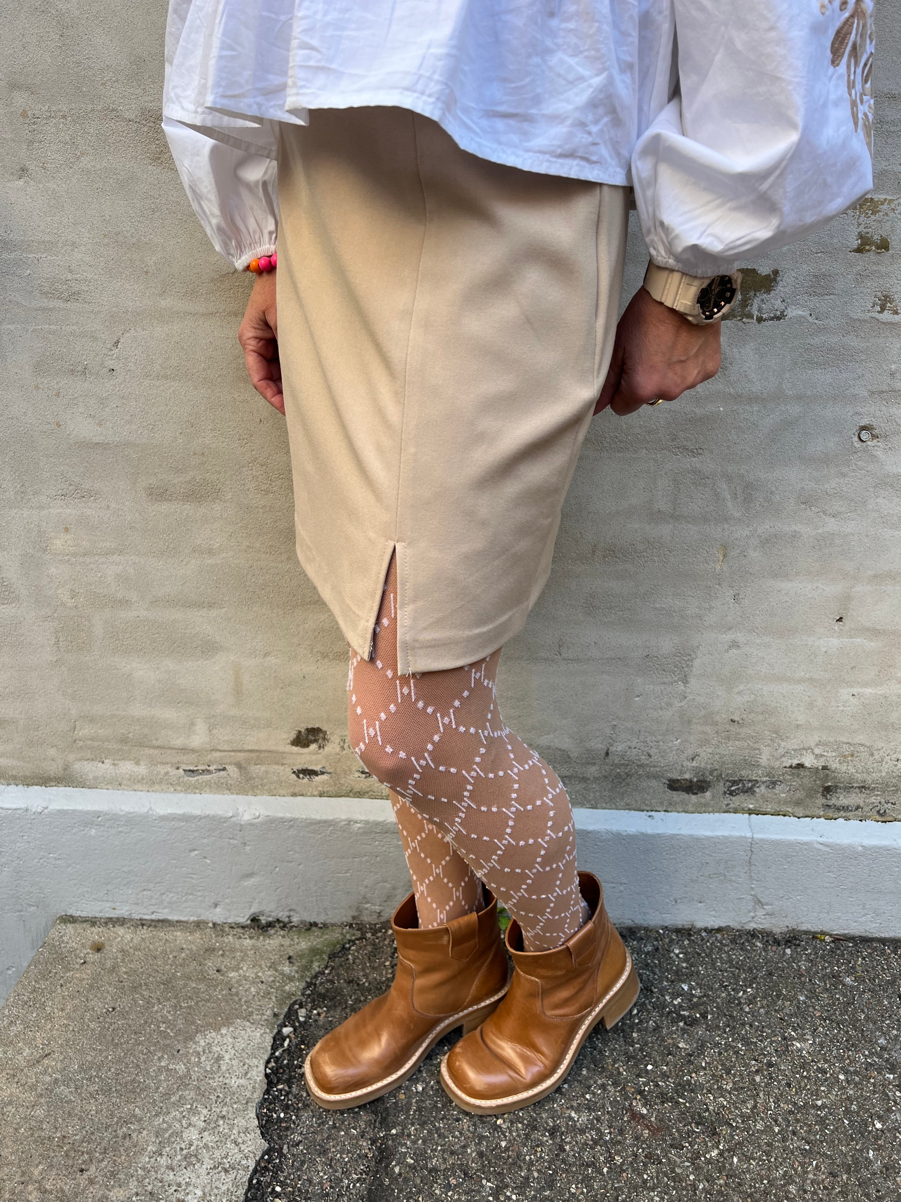 Lisa mini skirt humus