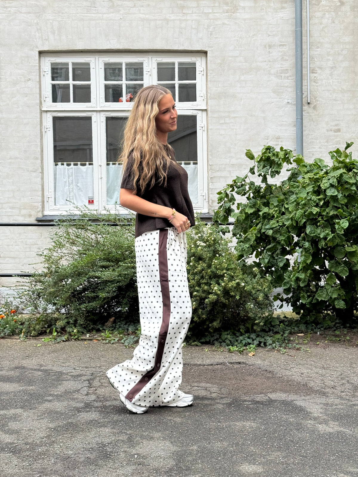 BRILLIANT LIFE S/S ON PEPLUM PULL - Coffee Bean/MELANGE