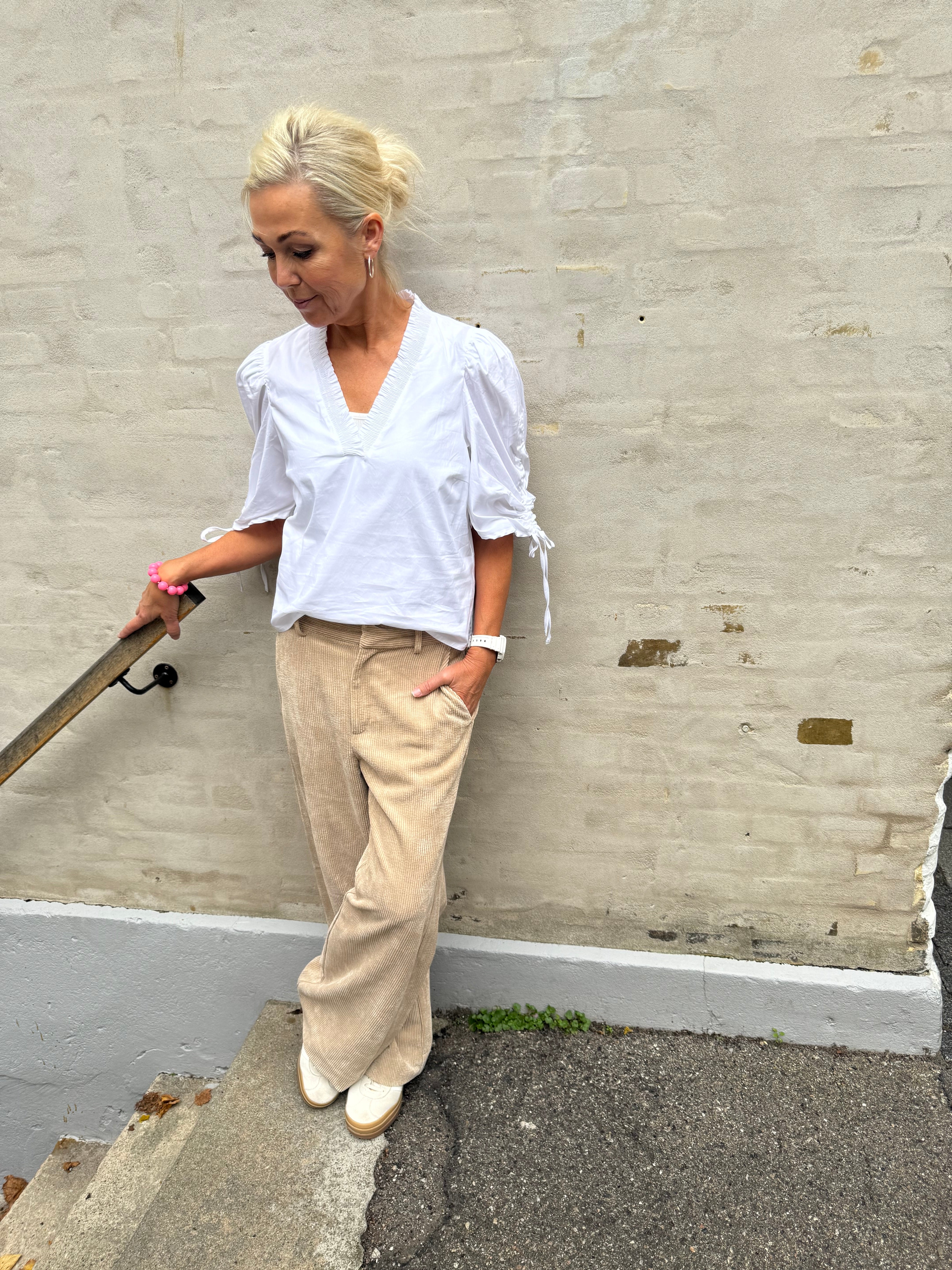 SannaCC puff v-blouse white