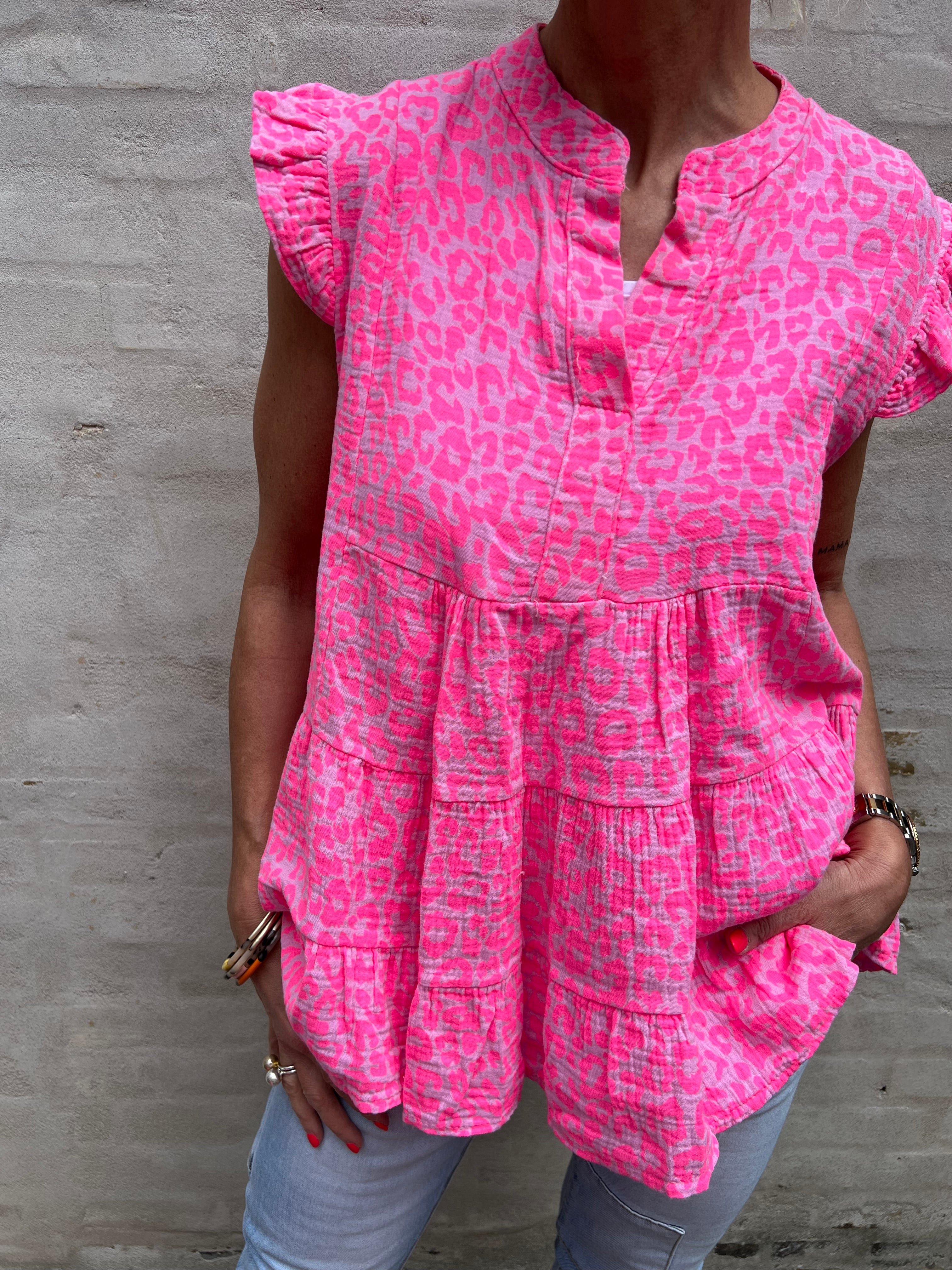 Dolly top leo pink