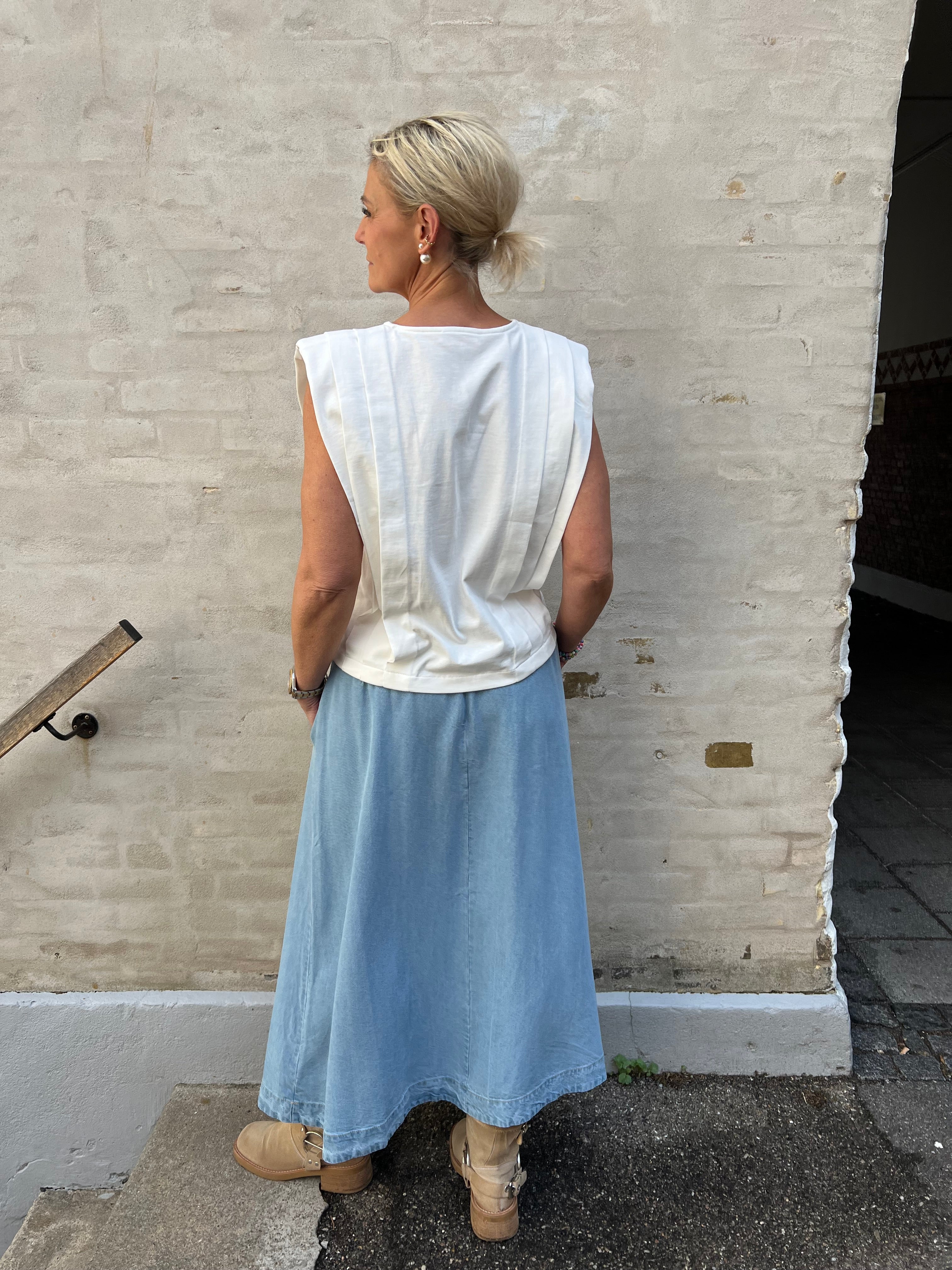 Tilly CC Anya Pleat Skirt - Fade Denim