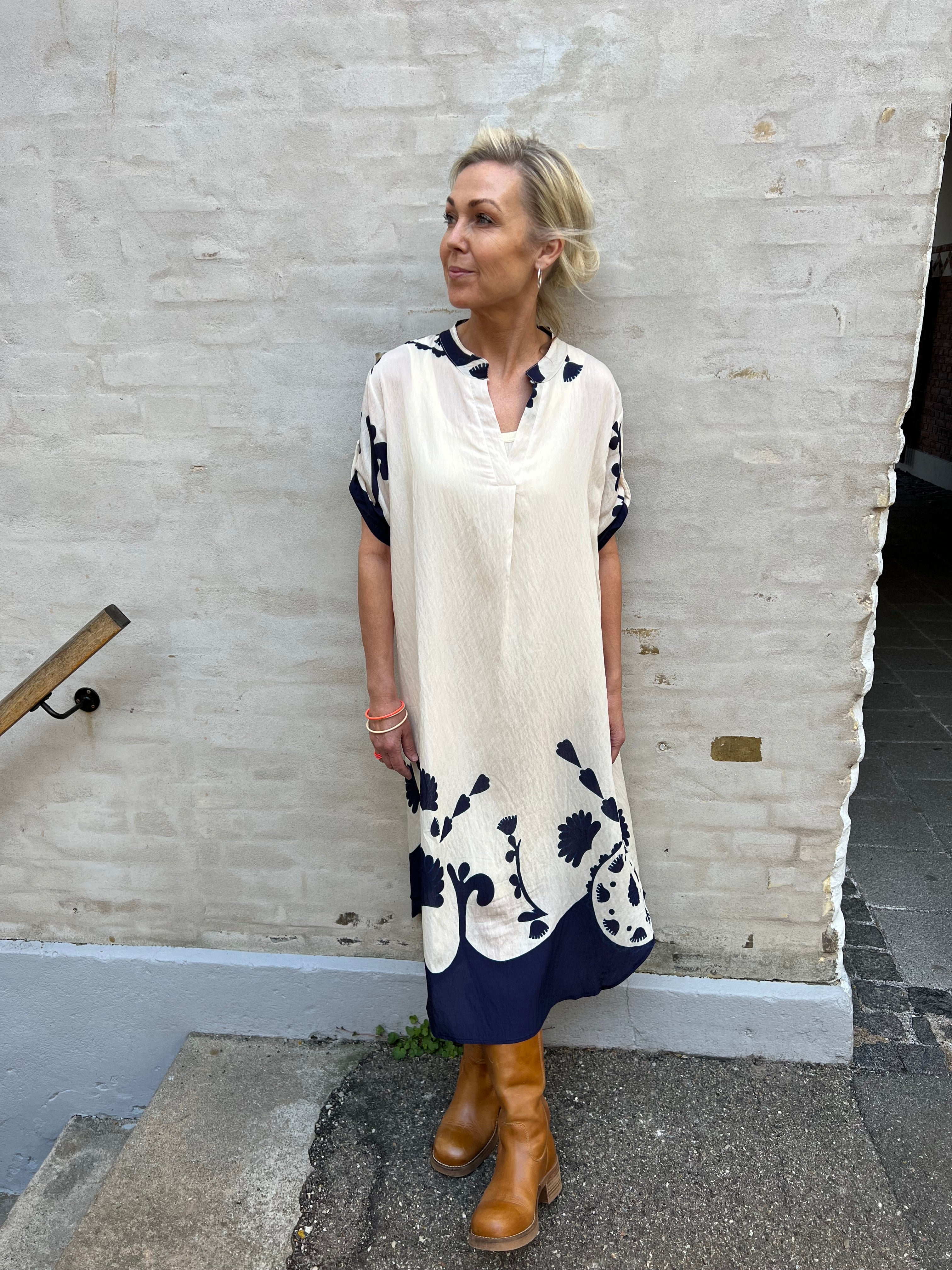 Helma dress blue