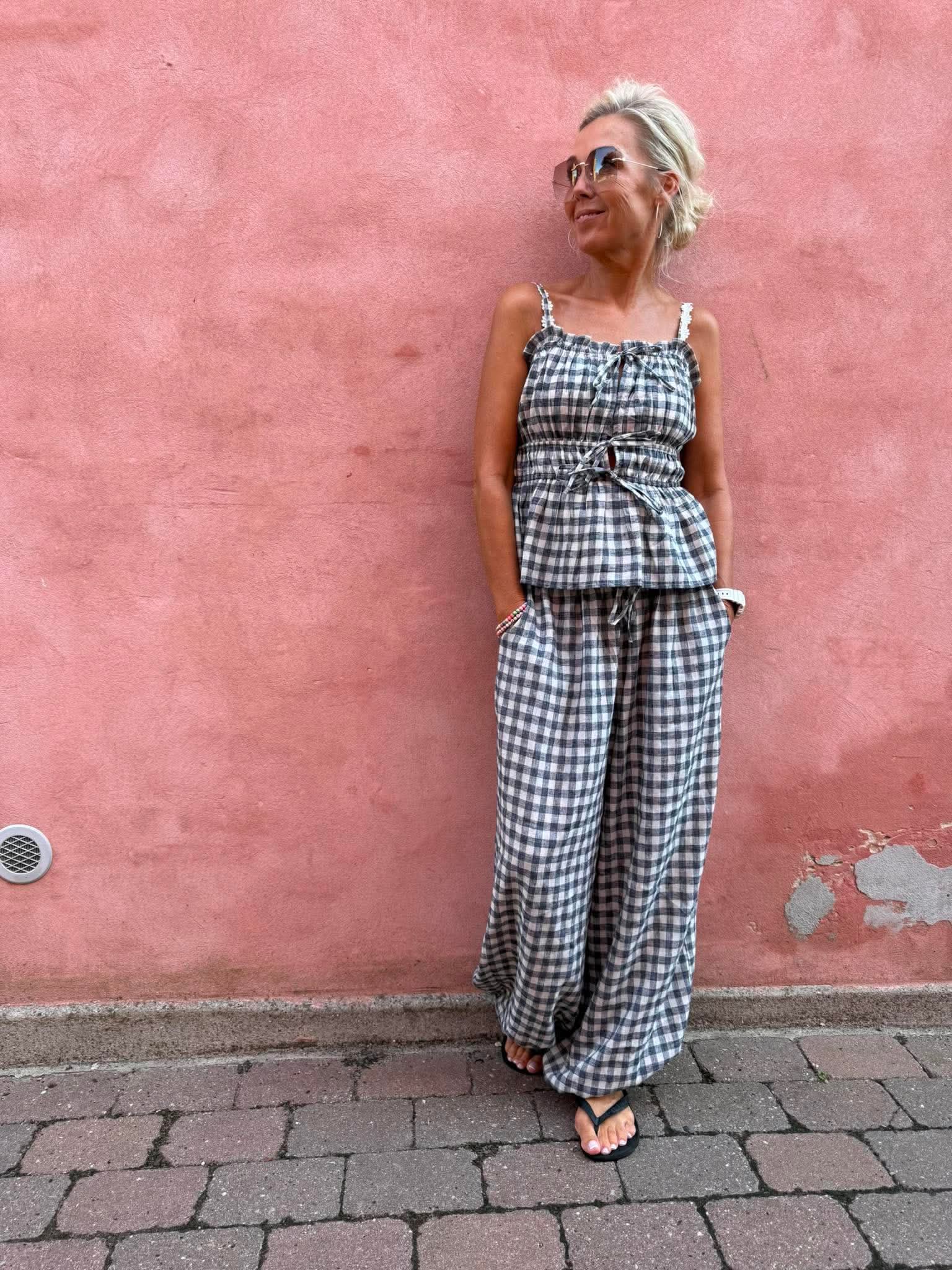 Roxane Balloon Check Pants - Black