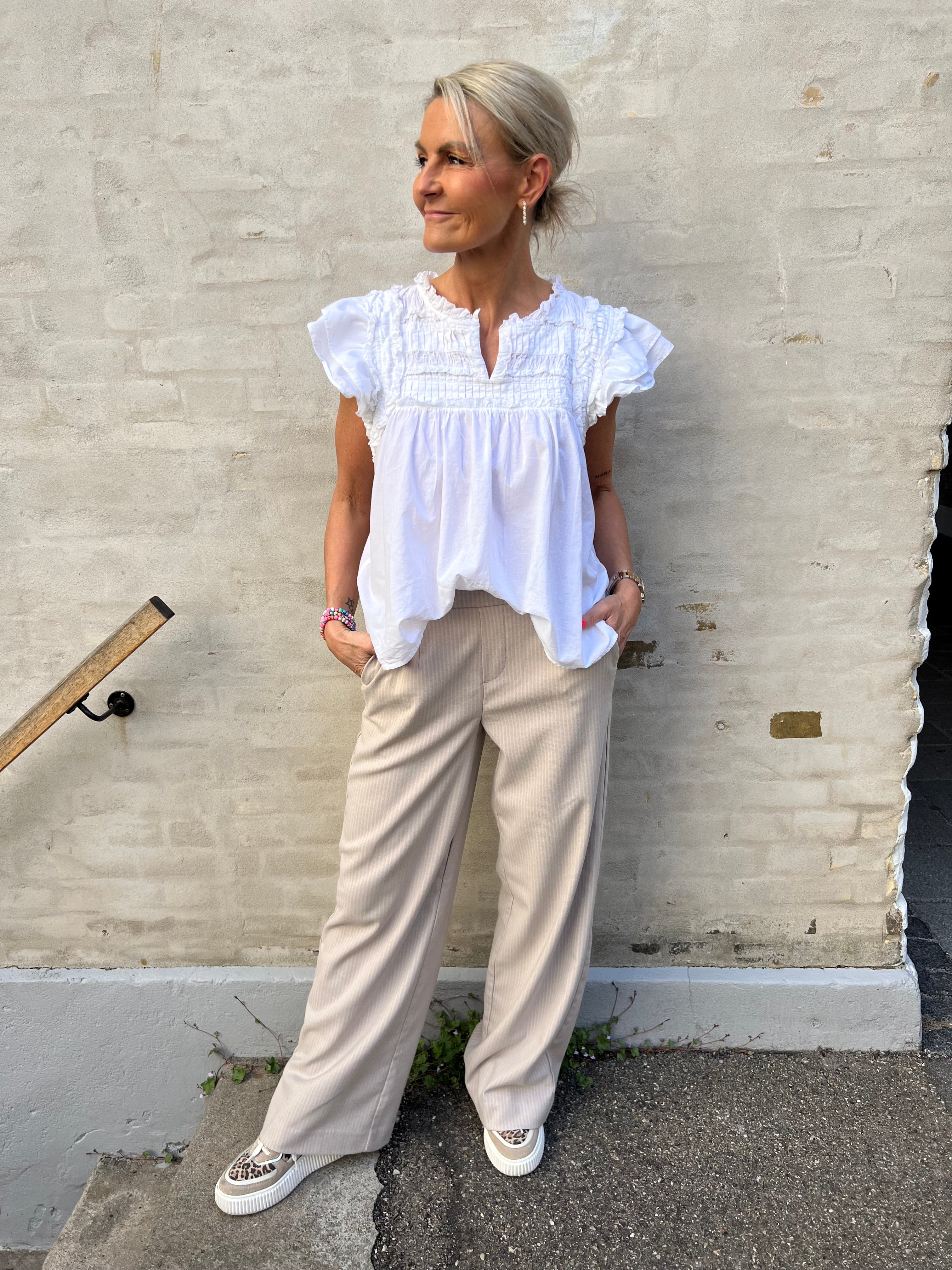 PascaleGO top white