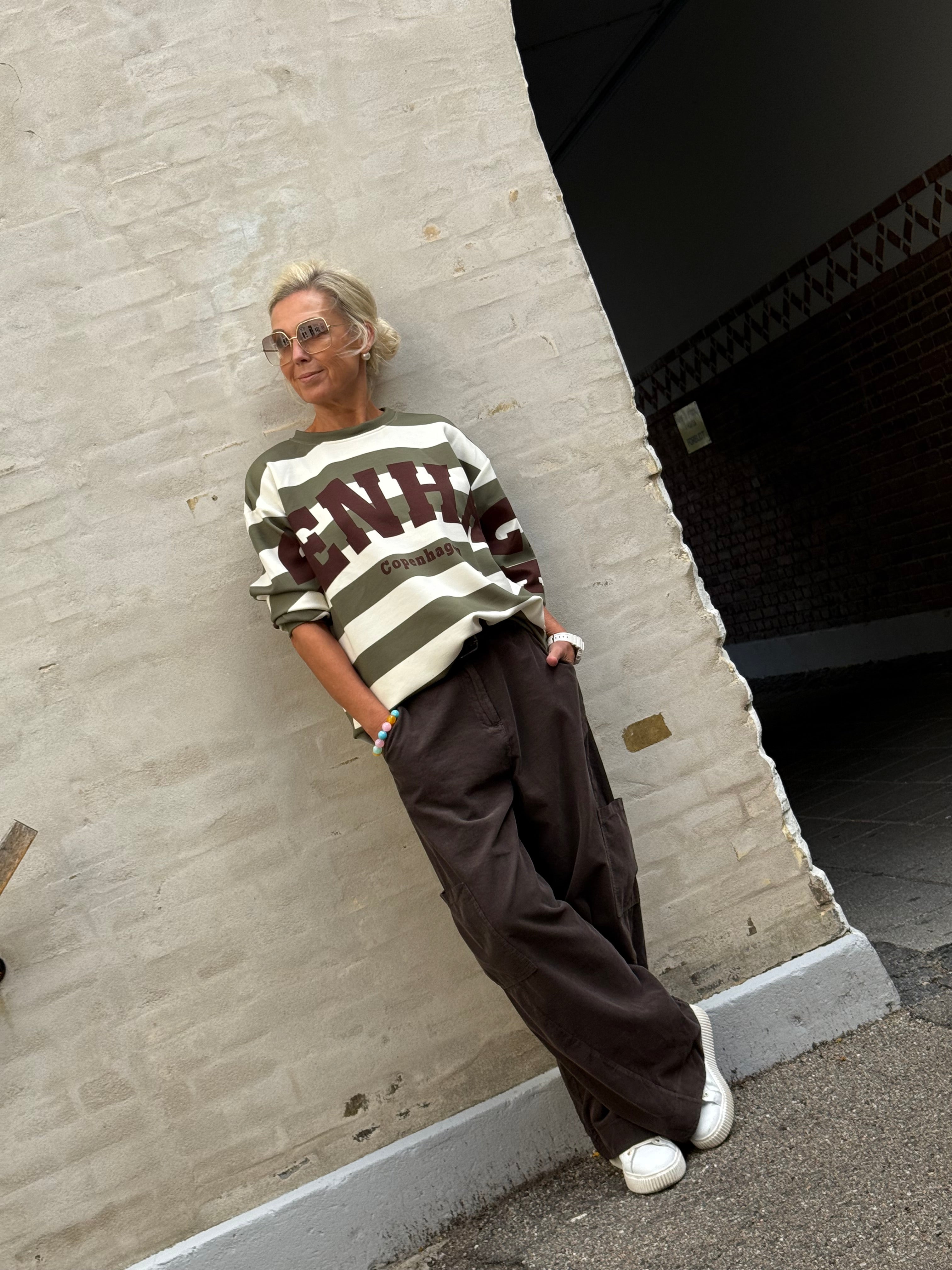 Nerina Sweatshirt - Military/Moro