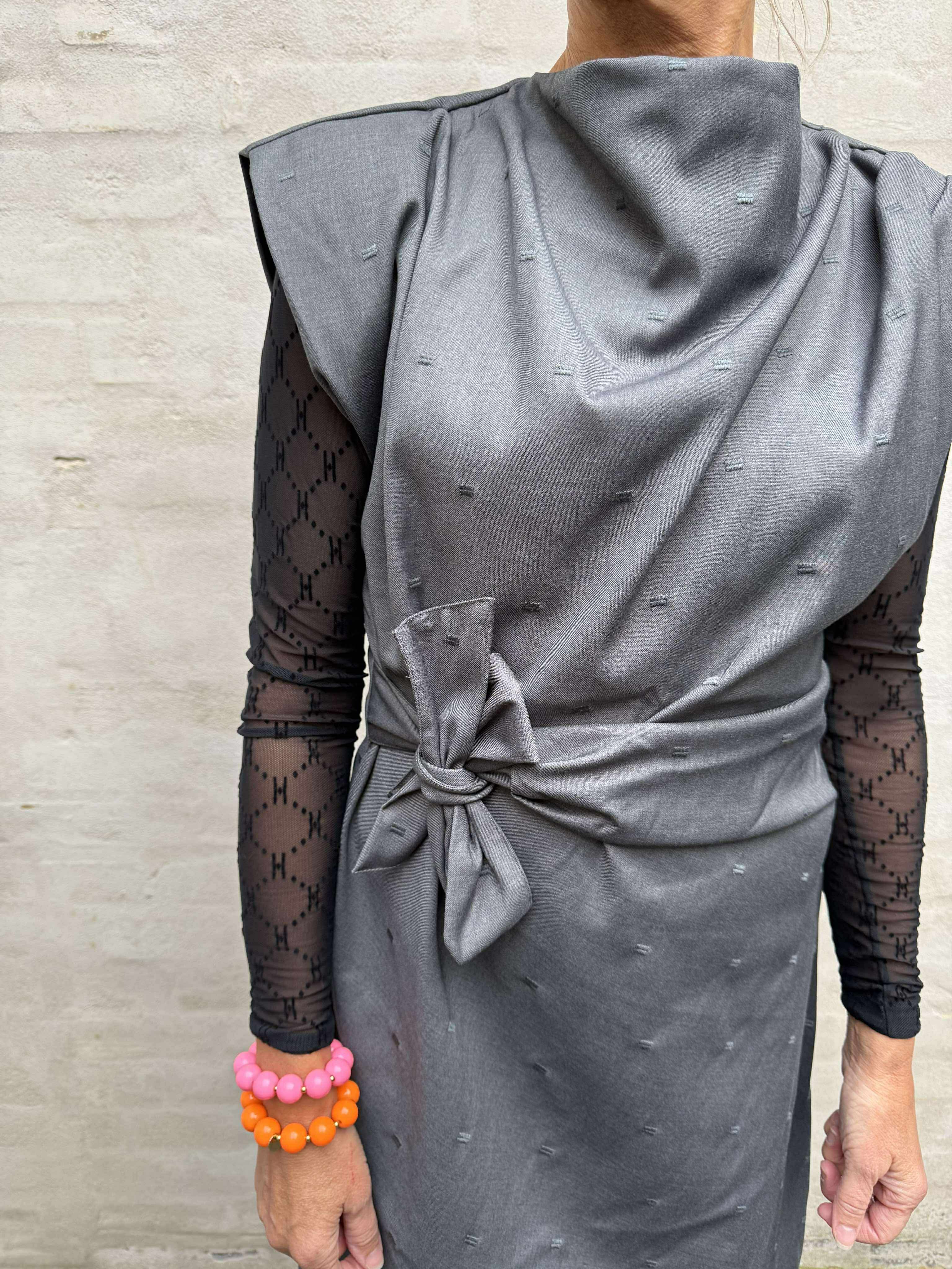 SagaCC Dress - Mid Grey