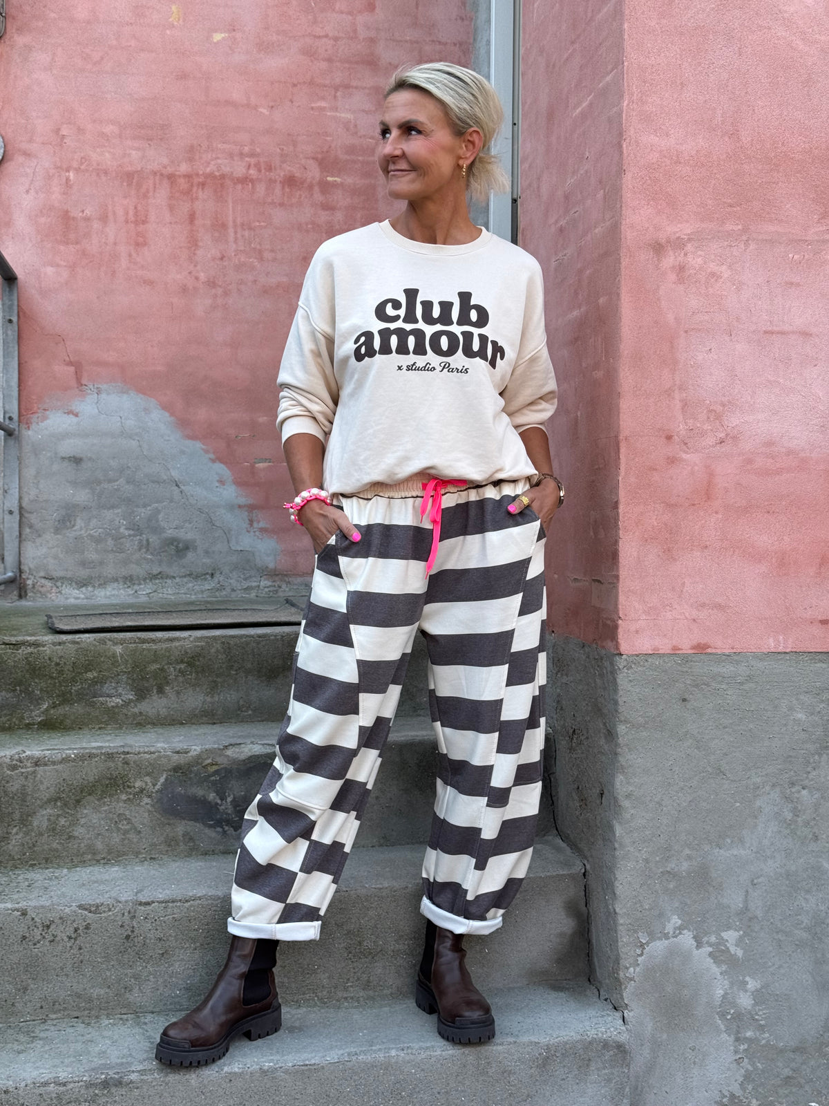 Very Striped Sweatpants - Off White/Brown