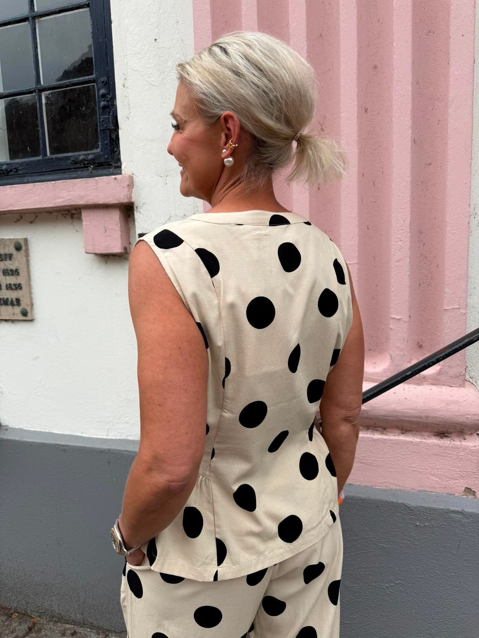 Tika Top - Whitecap/Black Dot