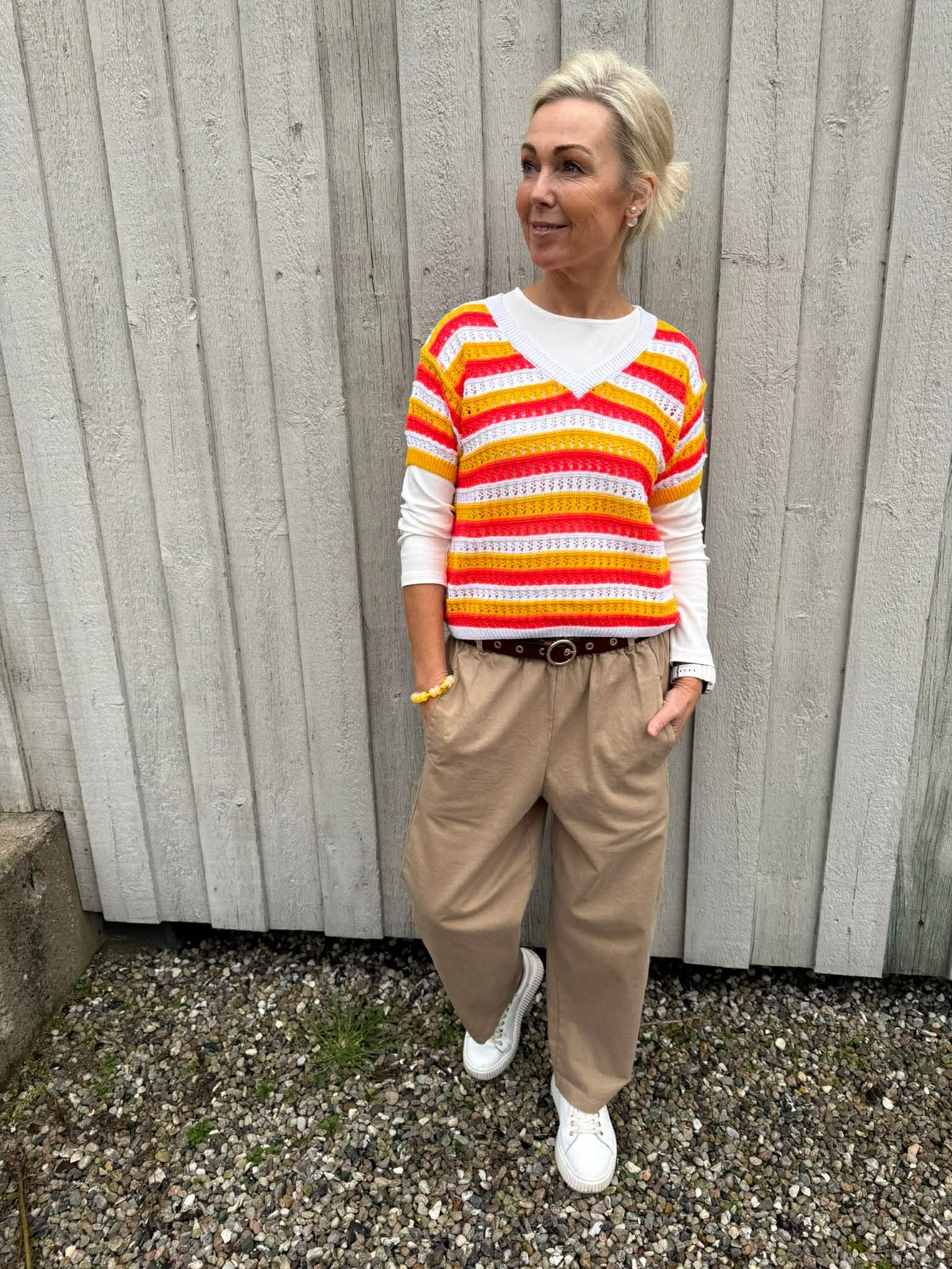 Knitted Striped V-Neck T-Shirt - Off White/Orange/Pink