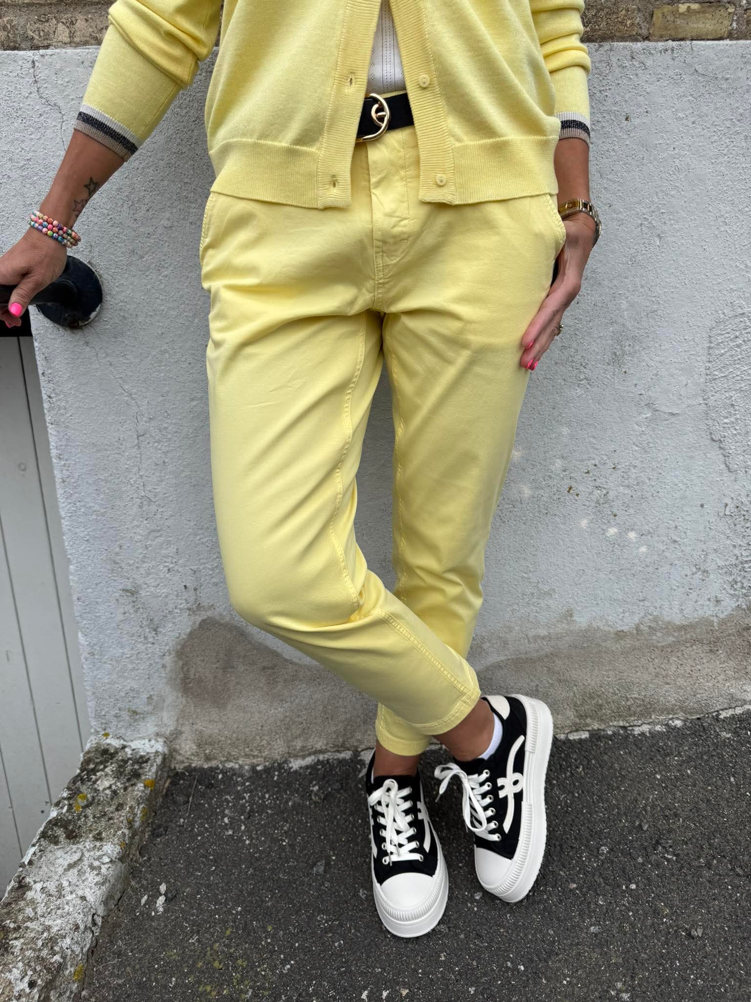 Brita cropped byxor - Svart