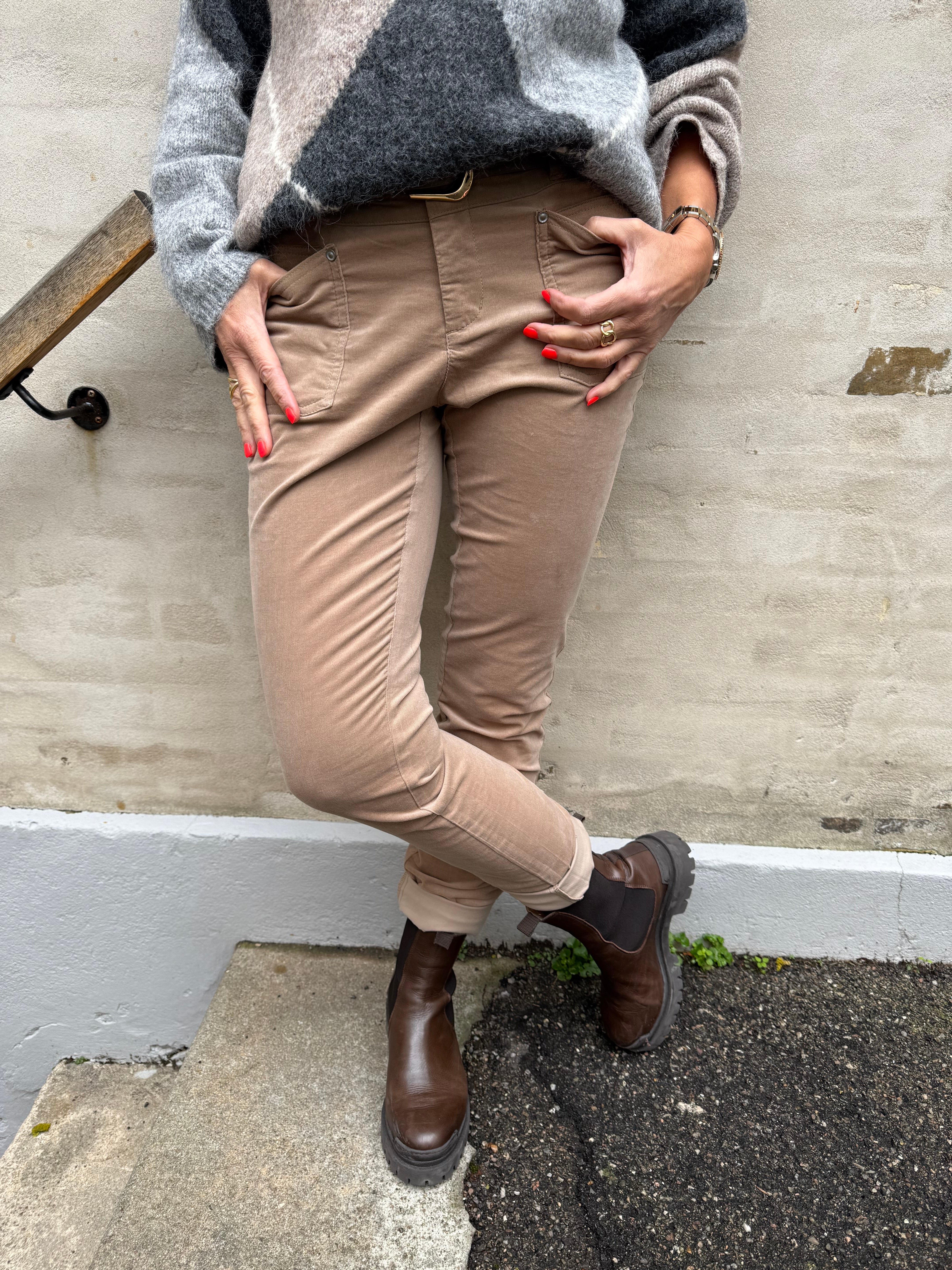 Yulius Corduroy Pants - Beige