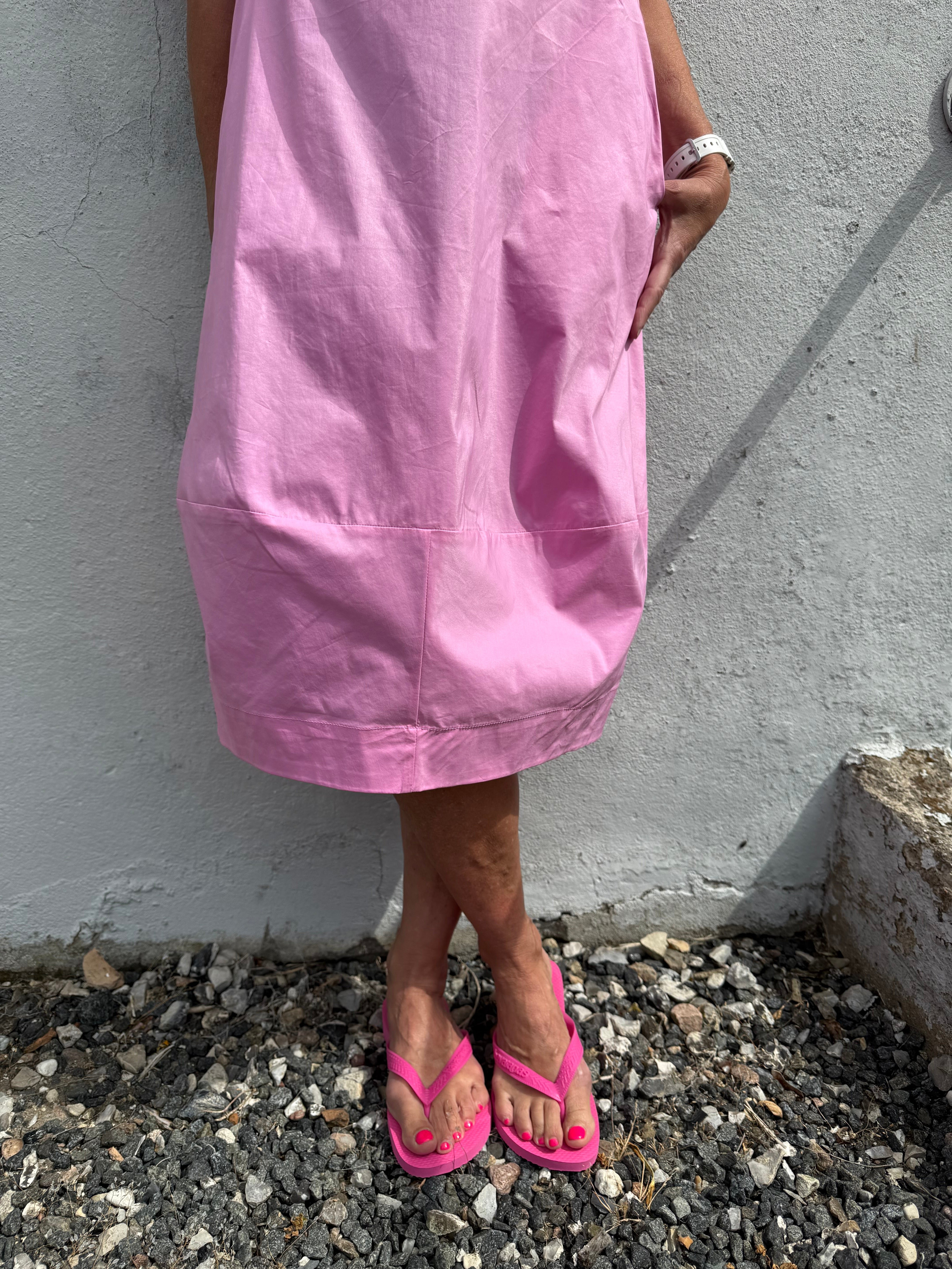 Antoinett SS Placket Dress - Fuchsia Pink
