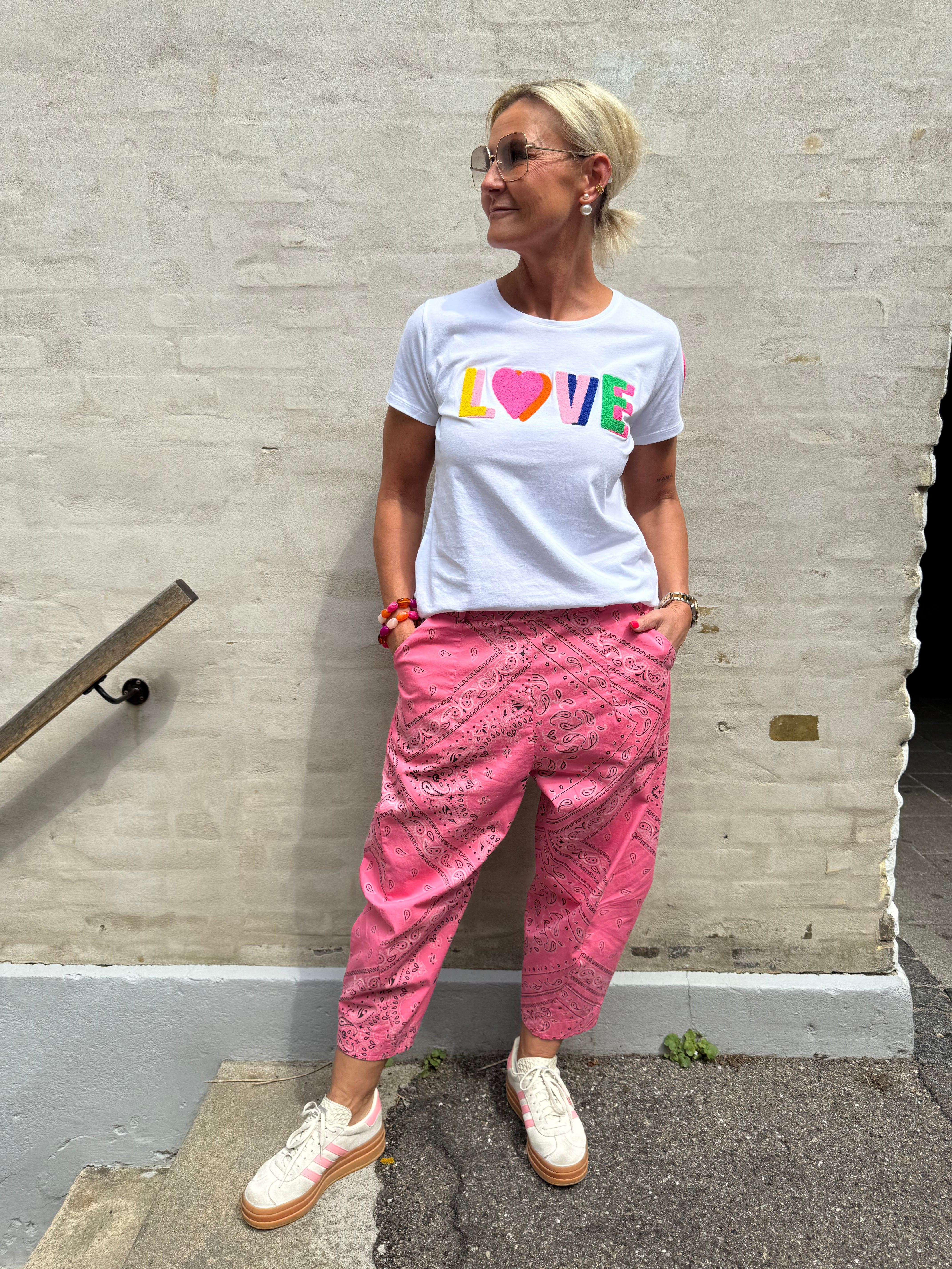 Is-T-shirt love - White Classic